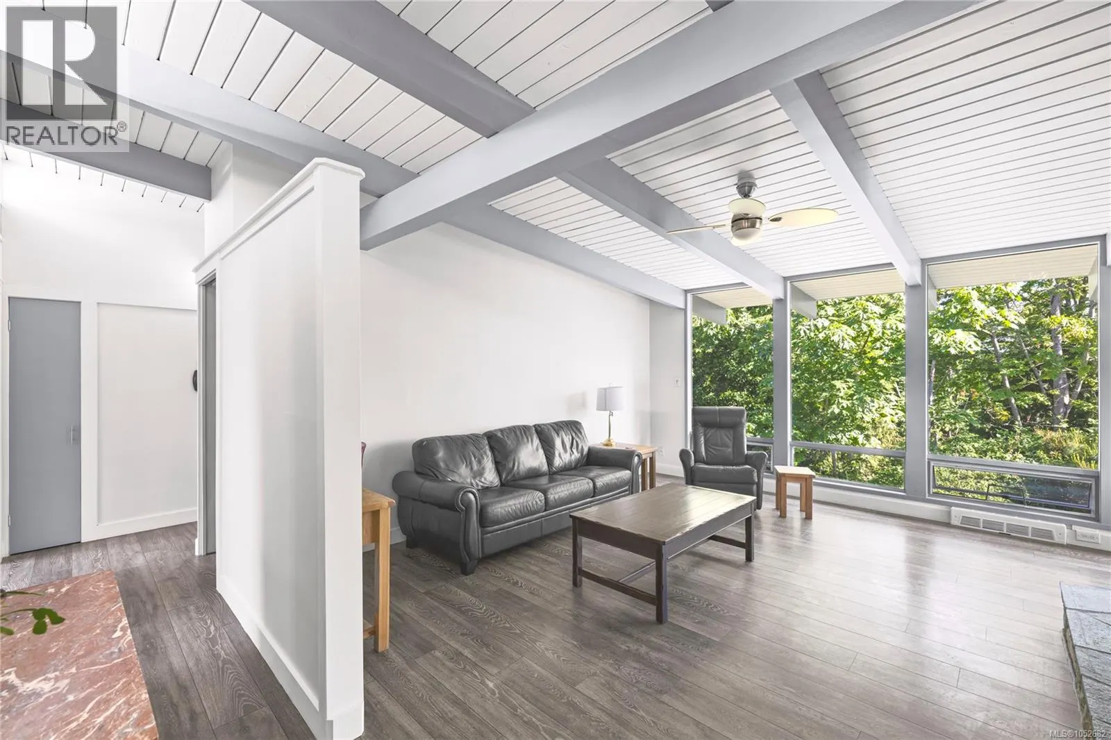 830 Beach Dr