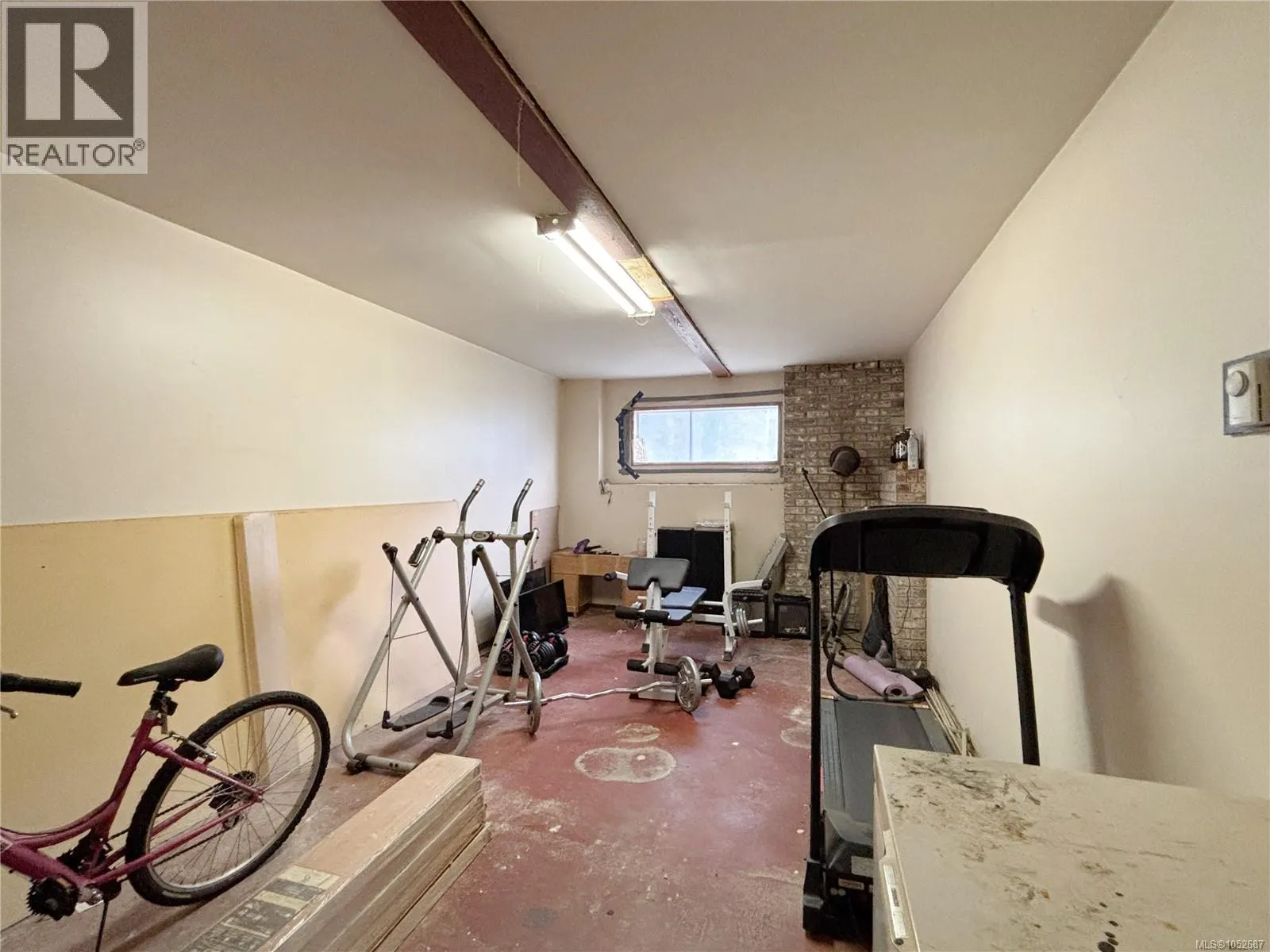410 Nootka Dr