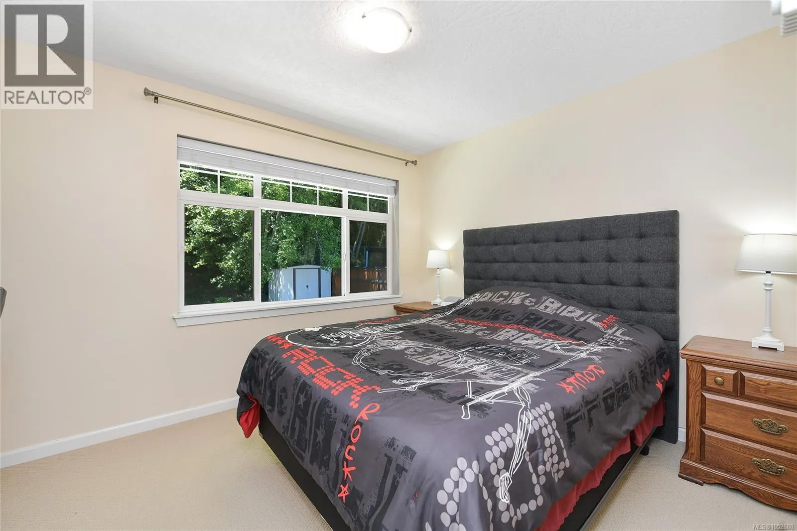 6466 WILLOWPARK Way