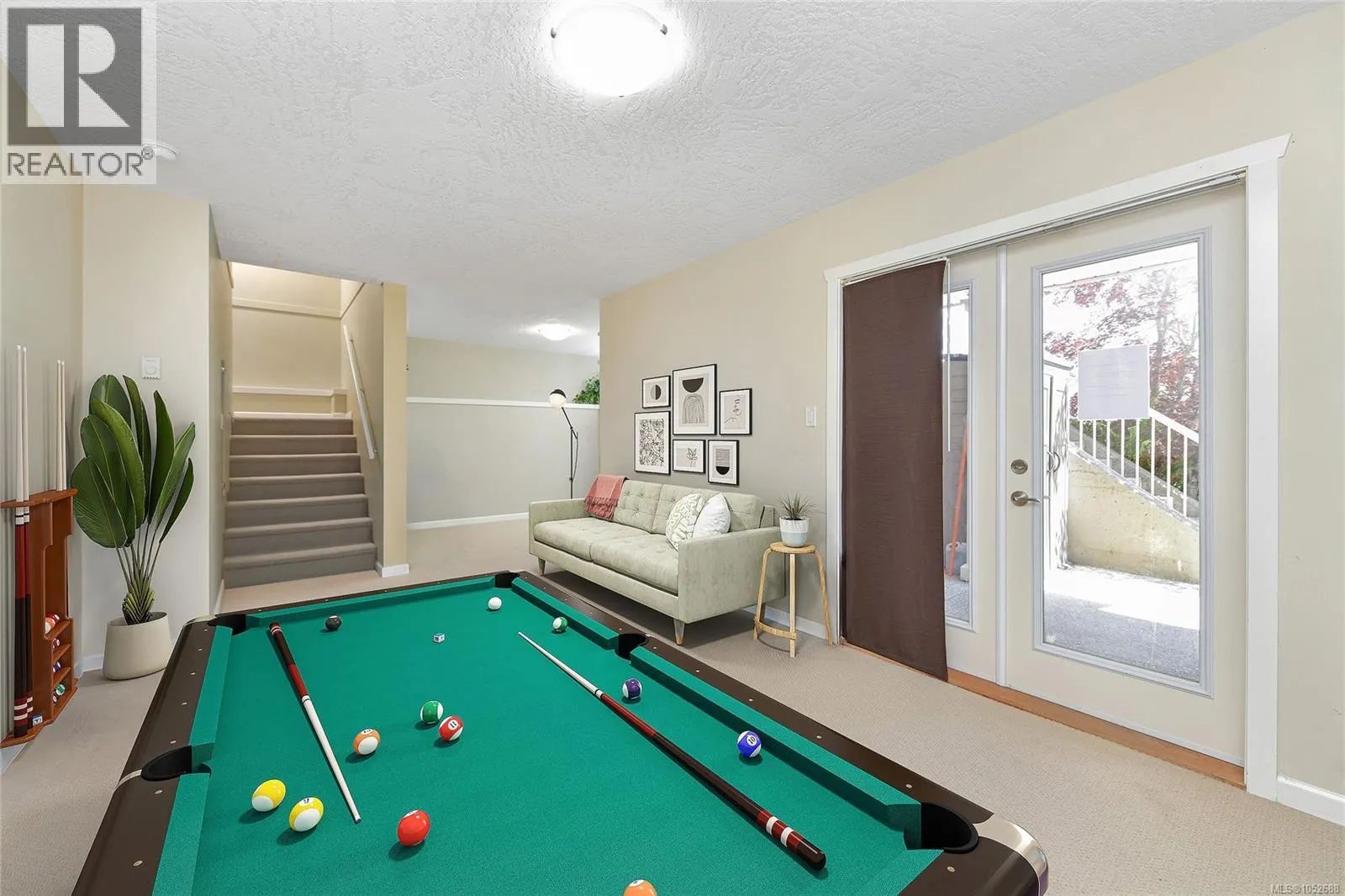 6466 WILLOWPARK Way