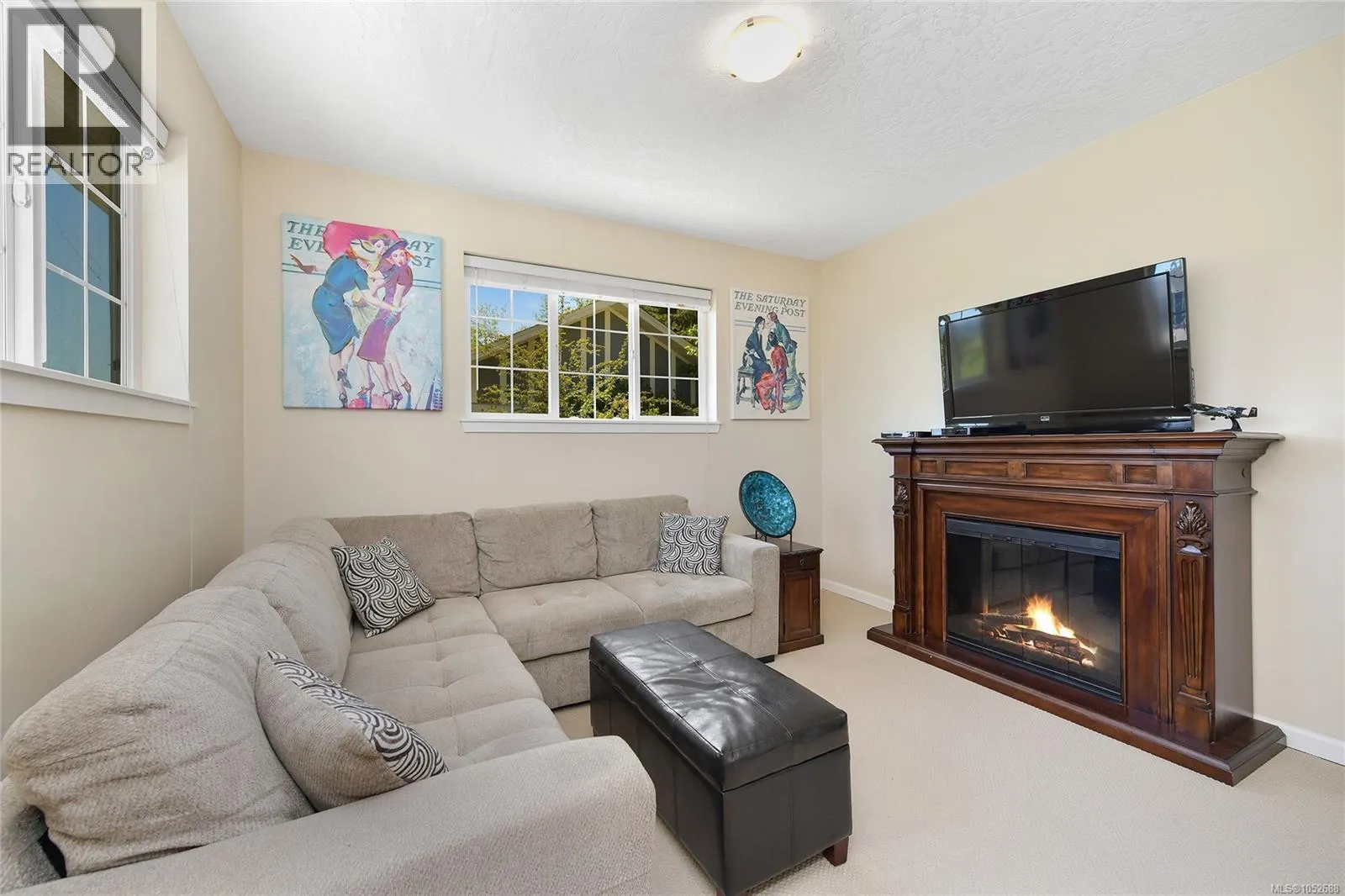 6466 WILLOWPARK Way