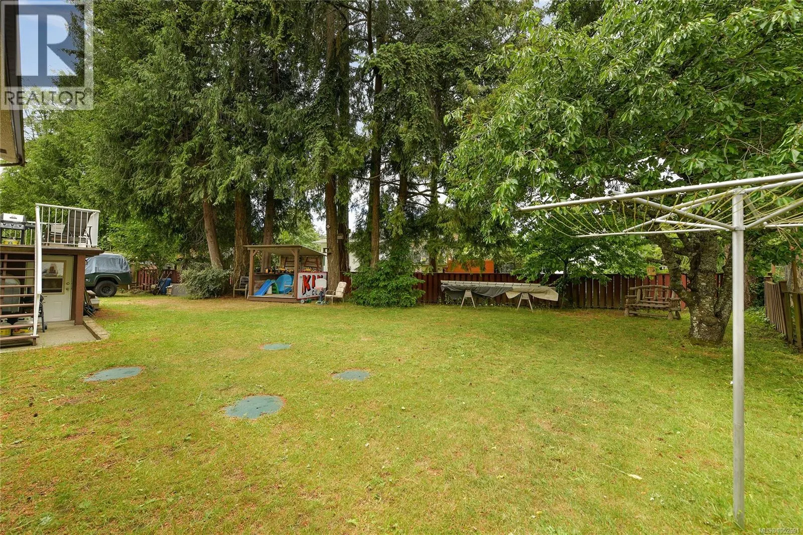 3058 CAROLA Pl