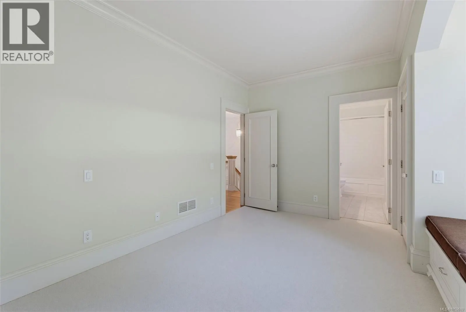 1568 Montgomery Ave