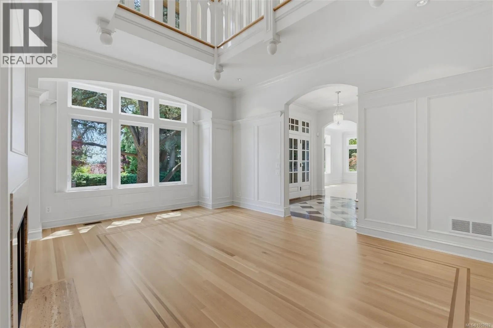 1568 Montgomery Ave