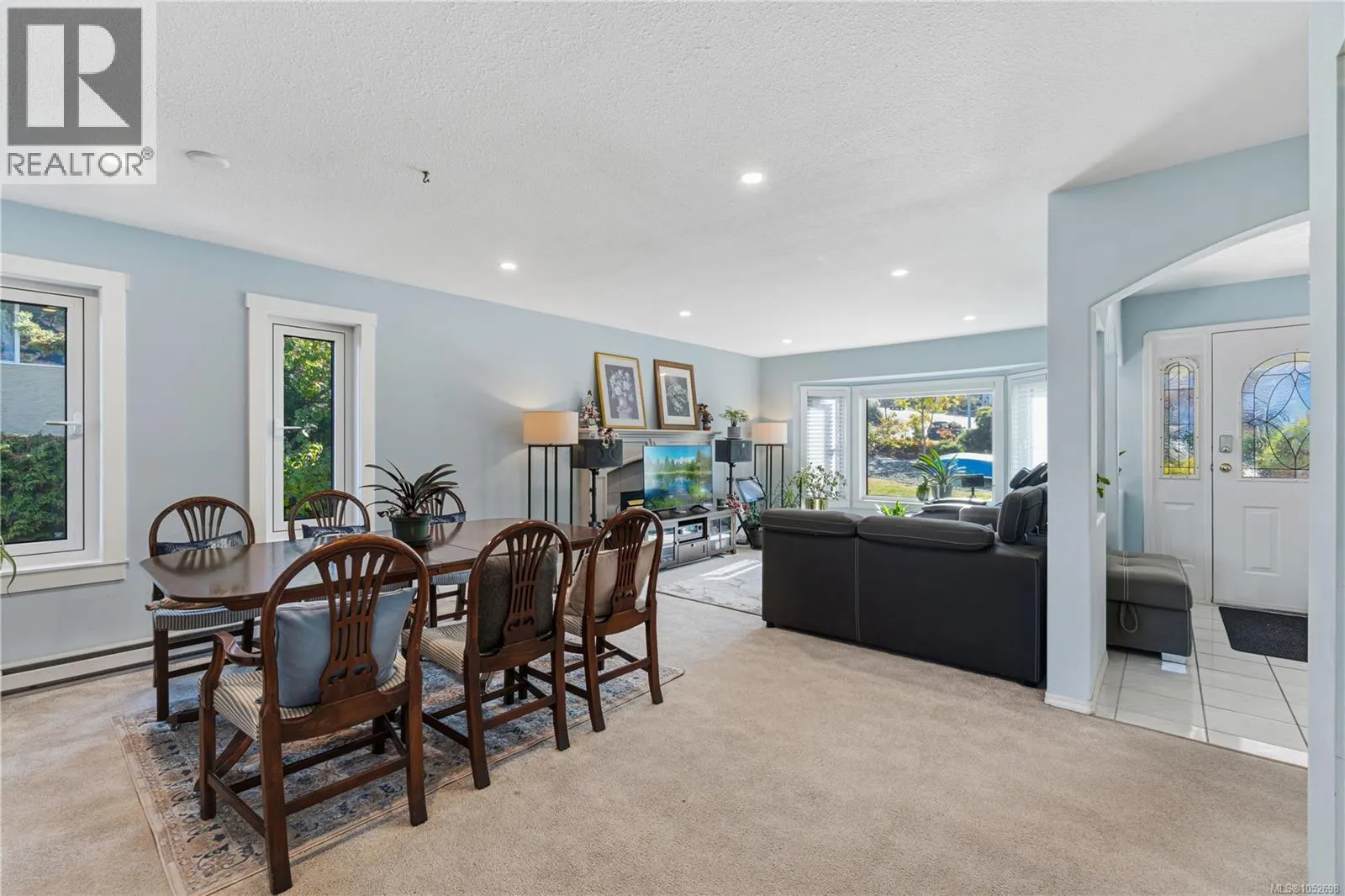 5072 Vista View Cres