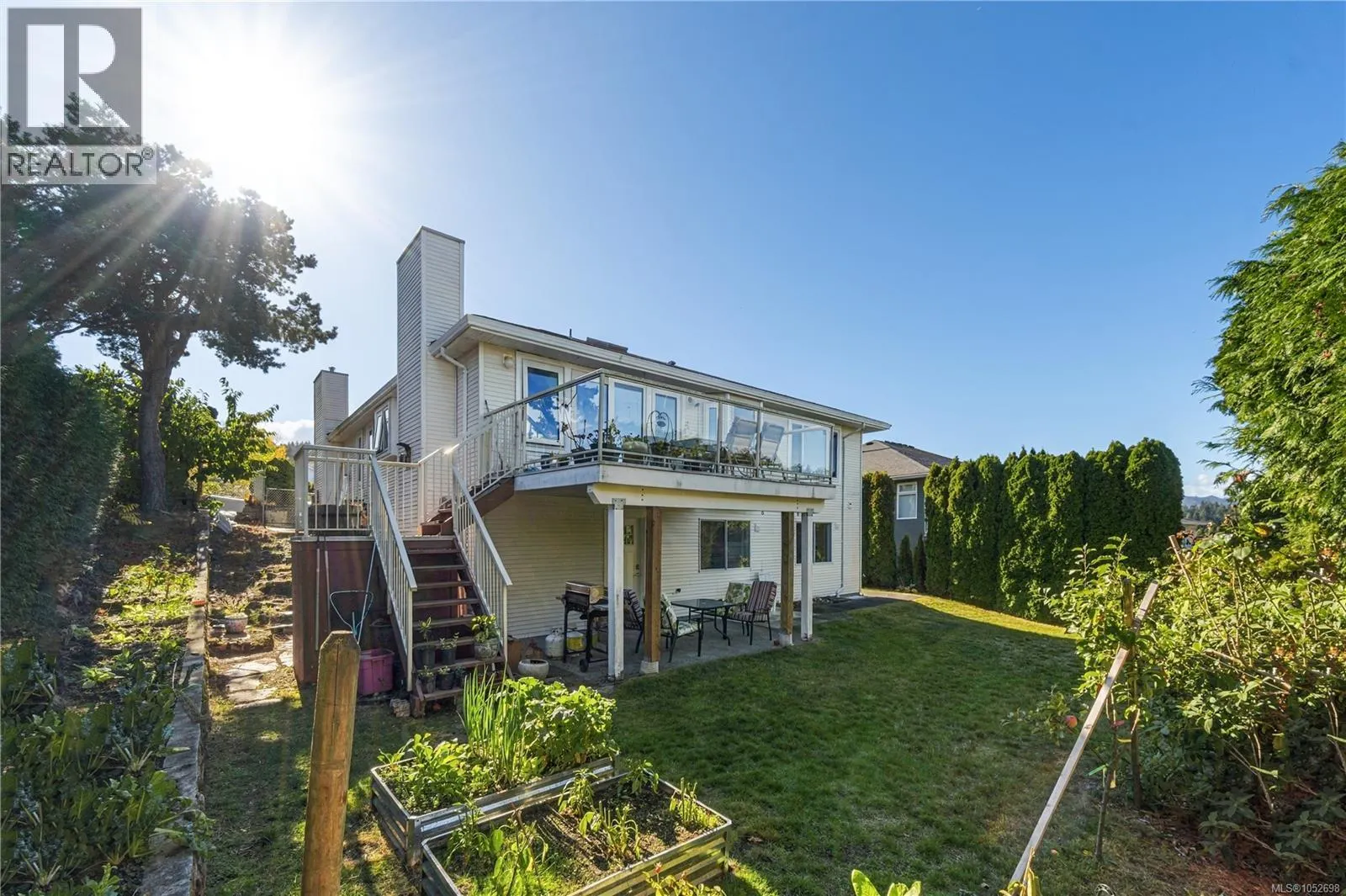 5072 Vista View Cres