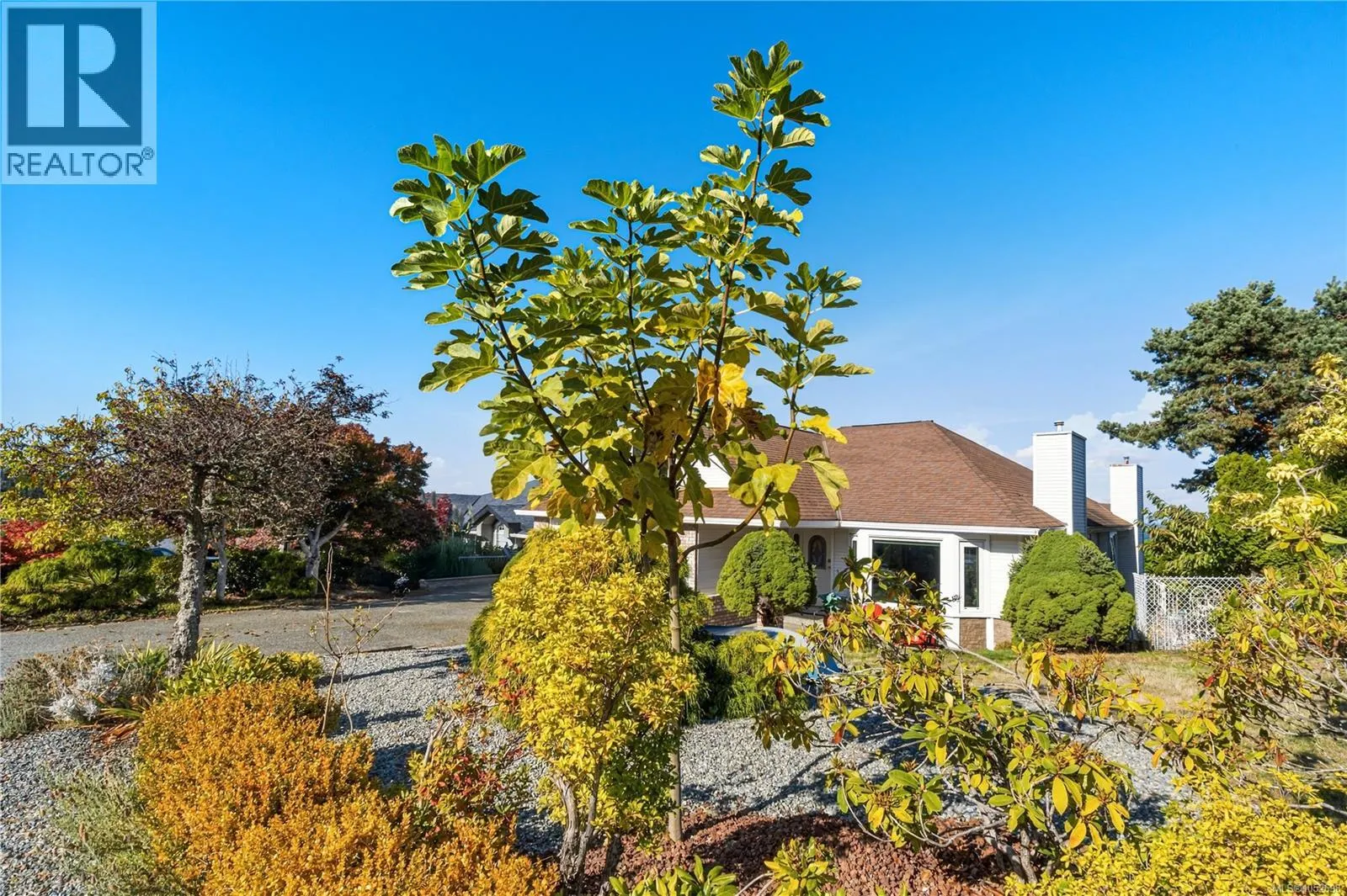 5072 Vista View Cres