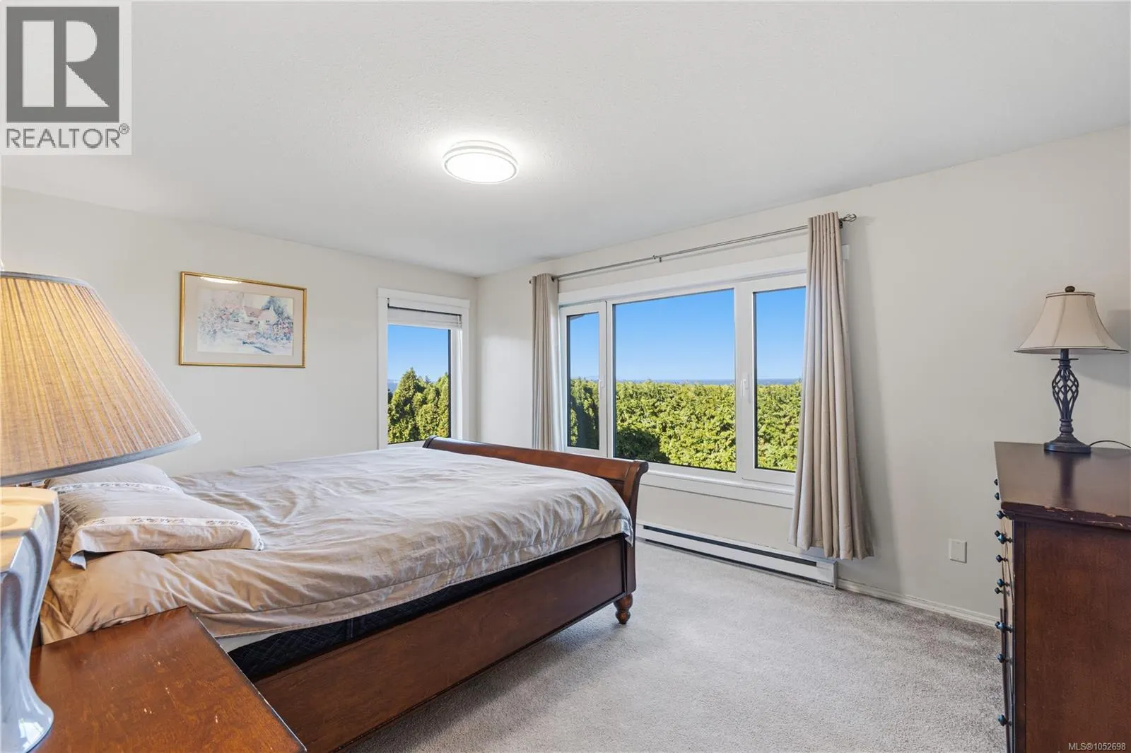 5072 Vista View Cres