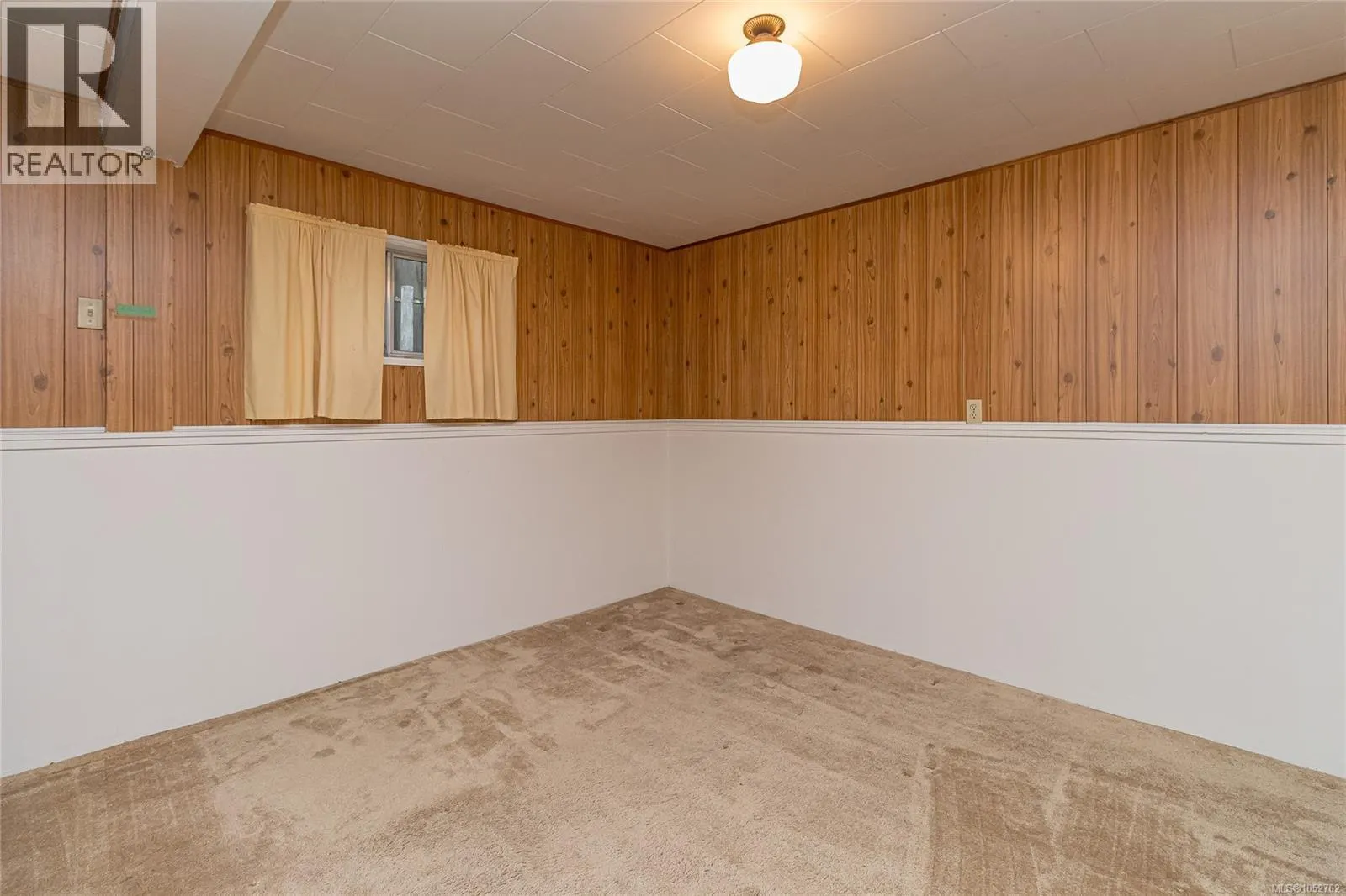 1823 Jade Pl