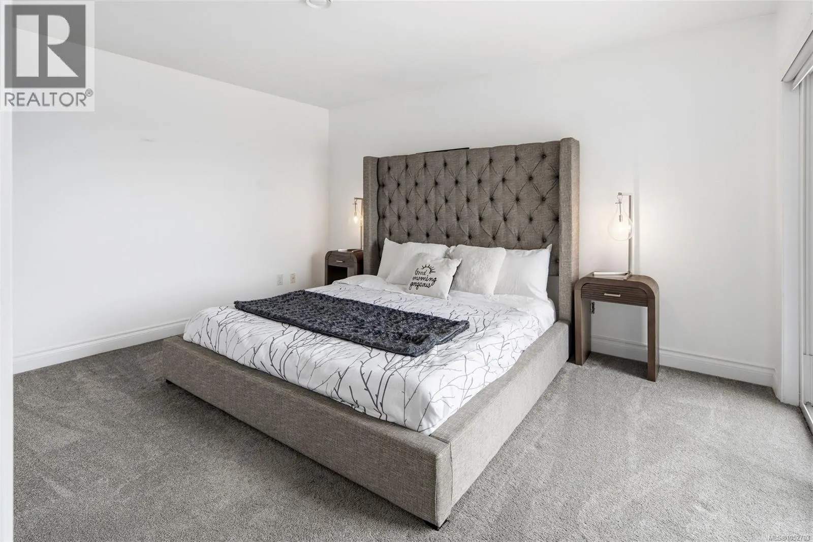 3392 Haida Dr