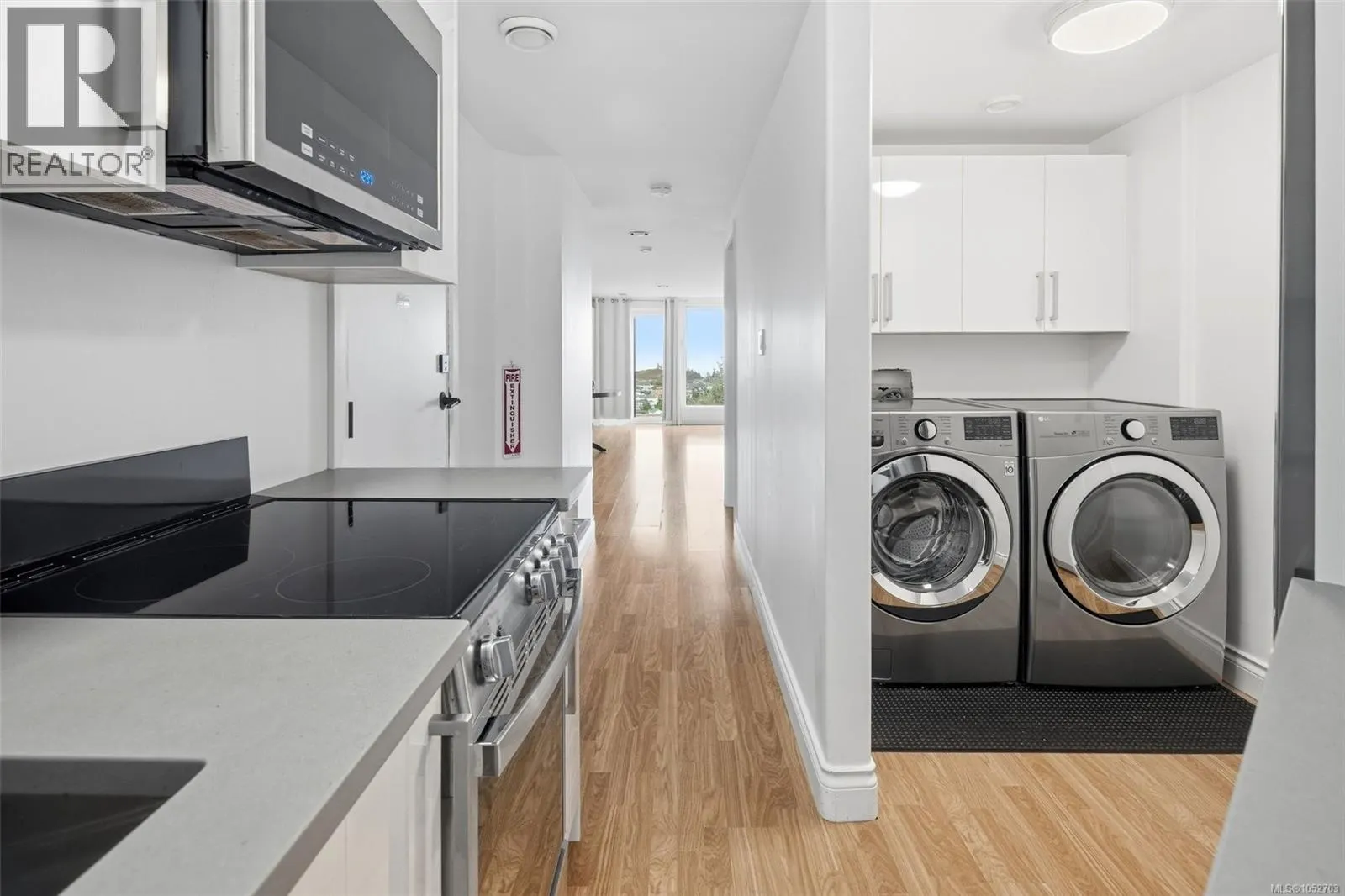3392 Haida Dr