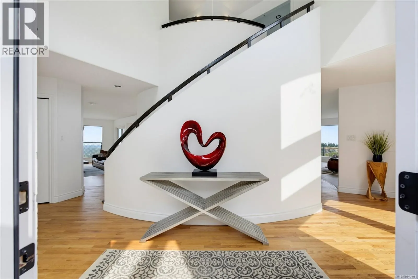 3392 Haida Dr