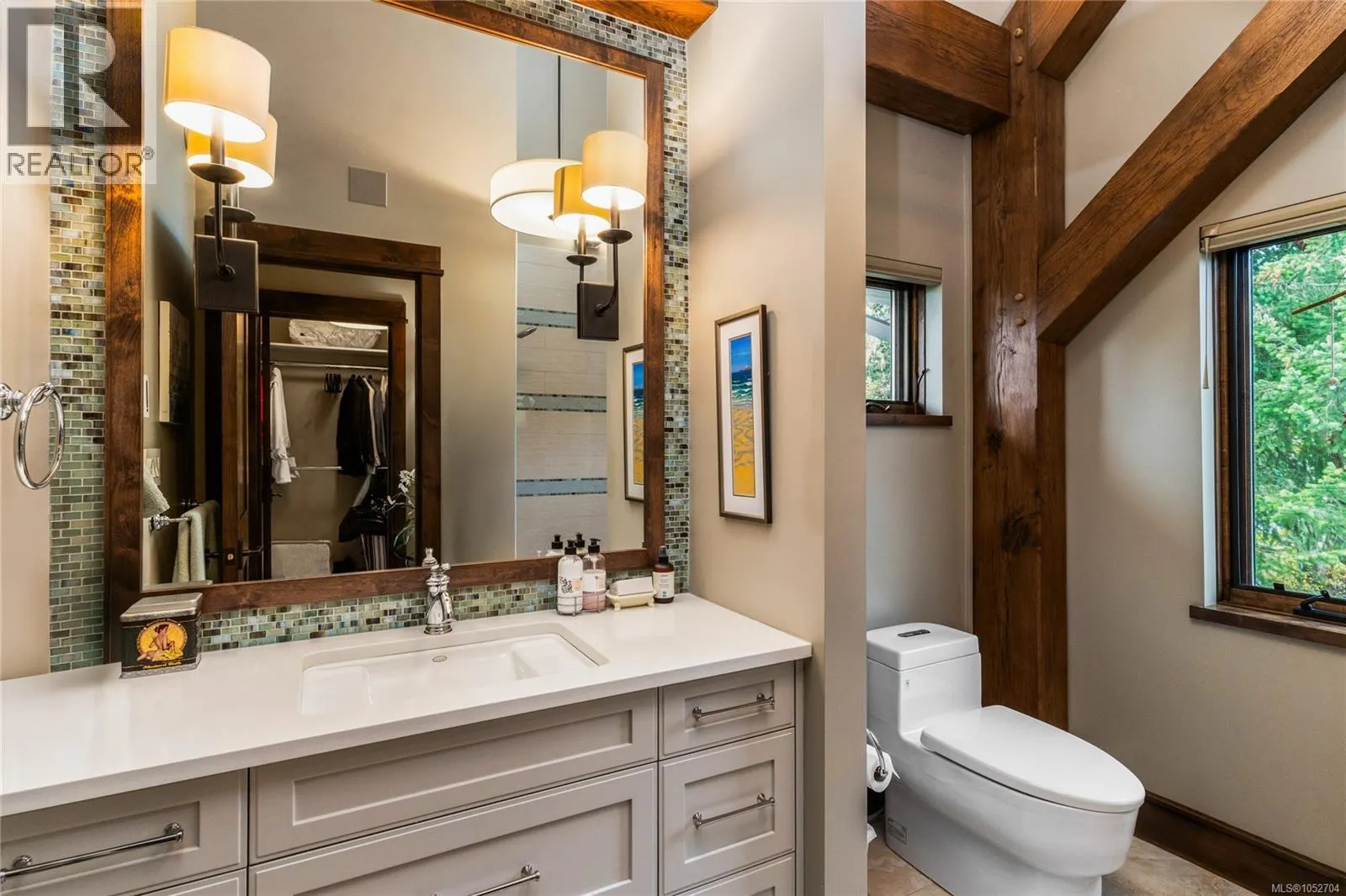 4809 Eales Rd