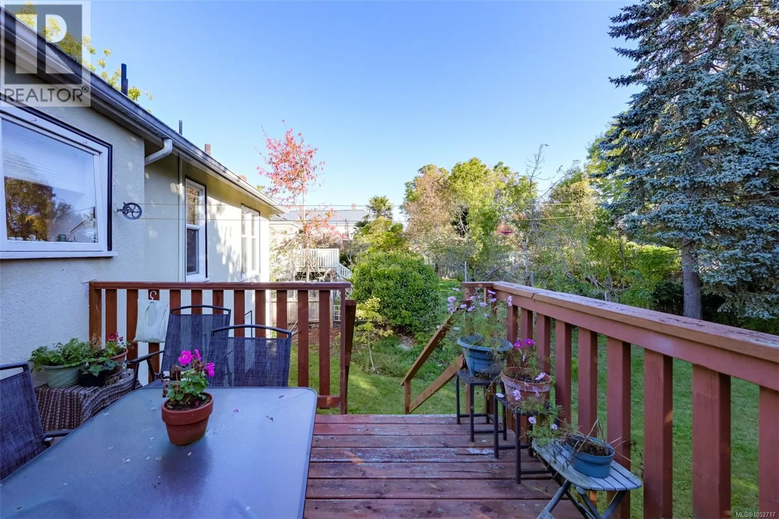 145 Beechwood Ave