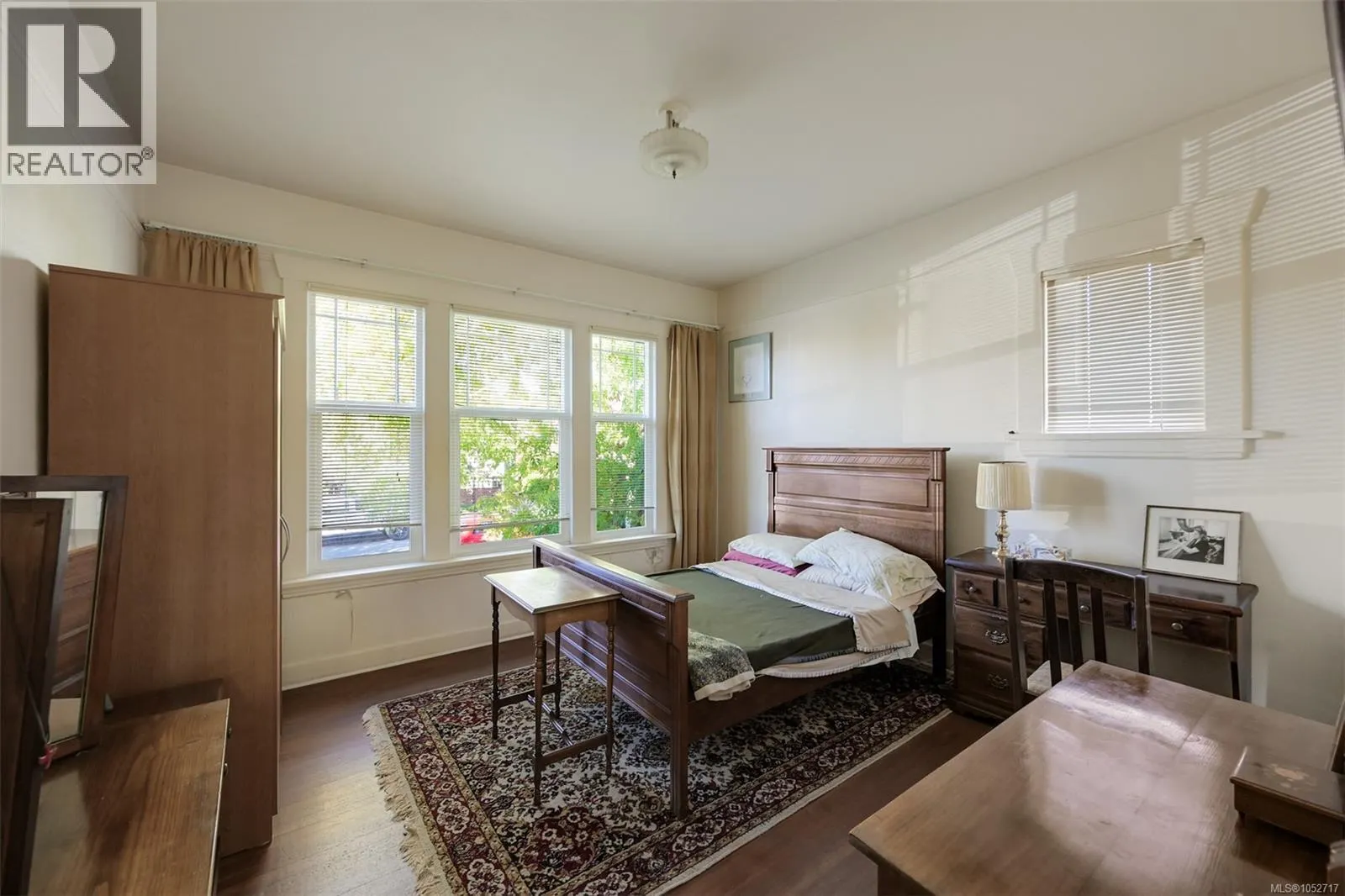 145 Beechwood Ave