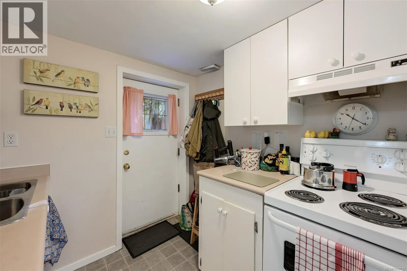 145 Beechwood Ave