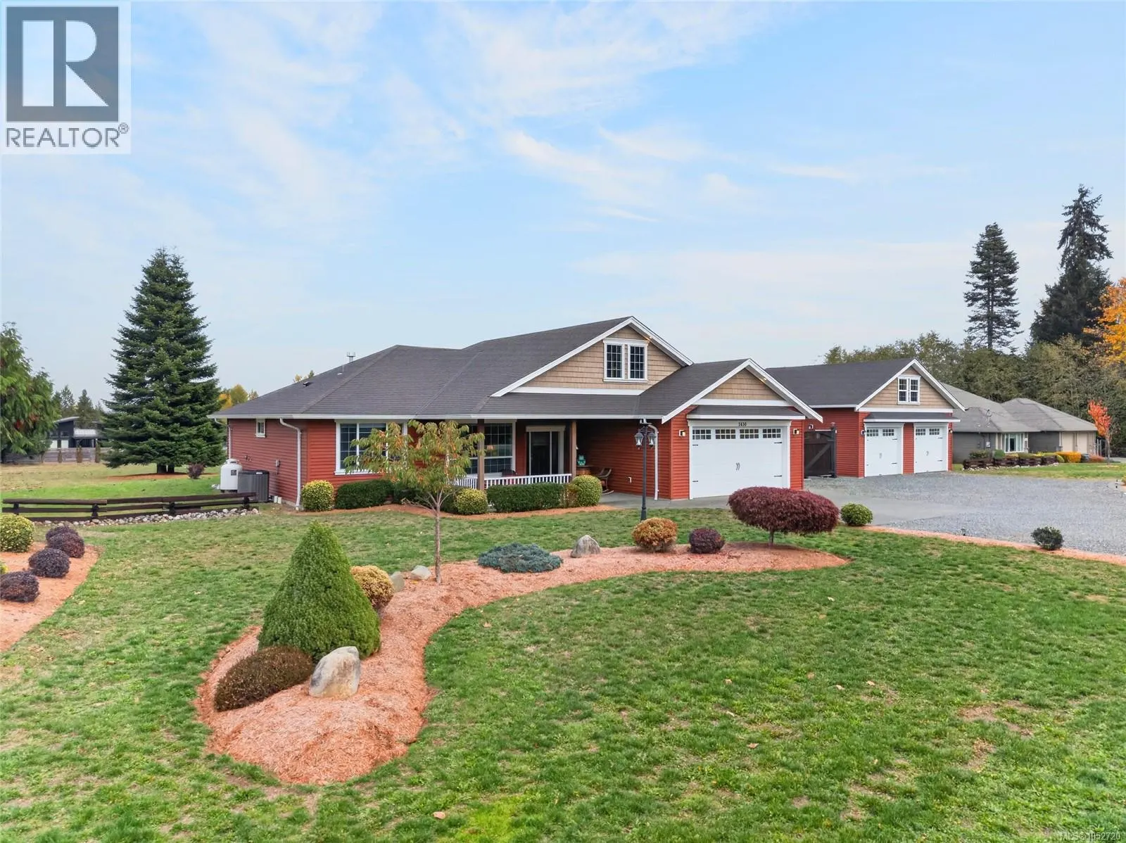 3630 Eagleview Dr