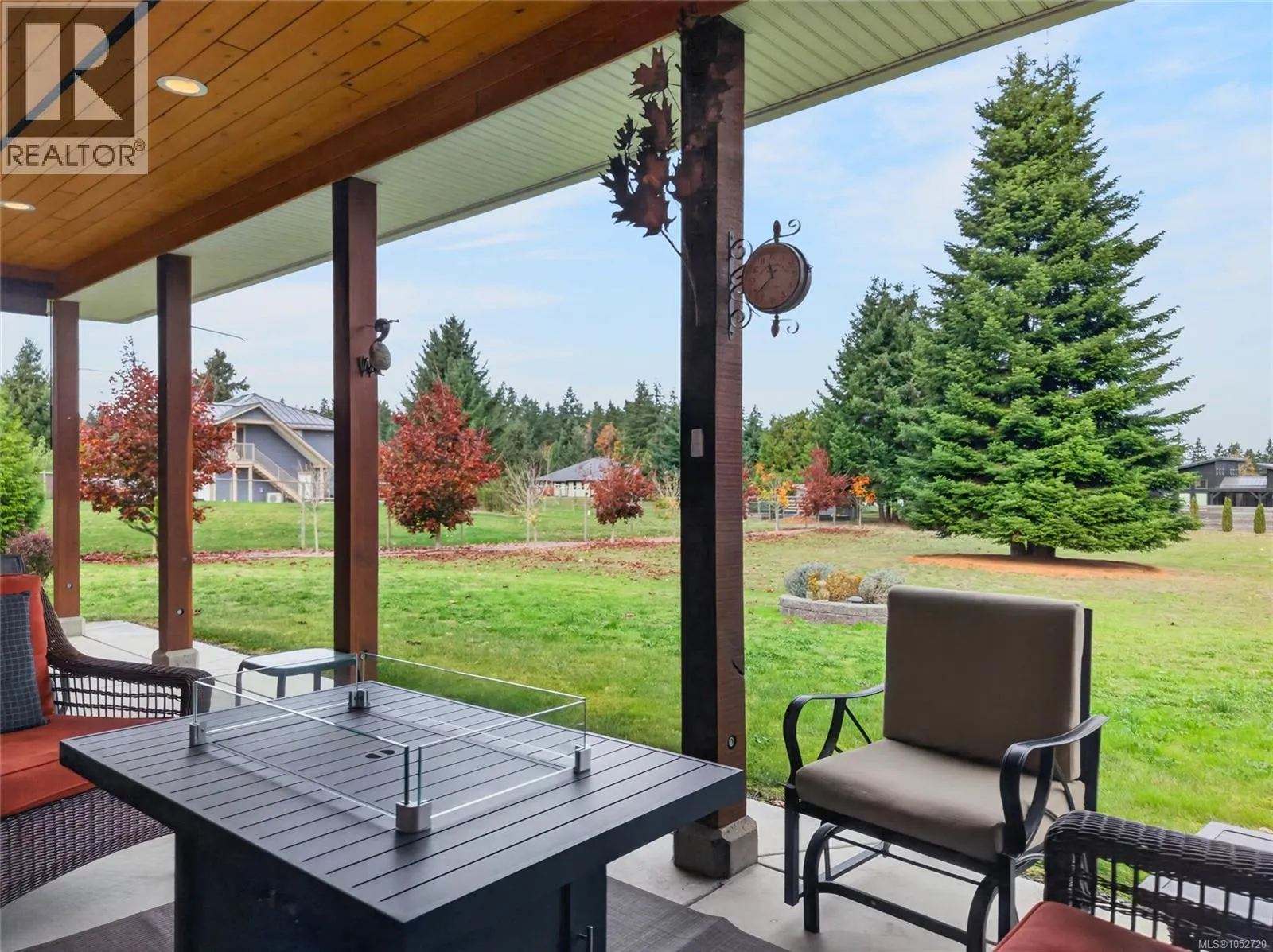 3630 Eagleview Dr