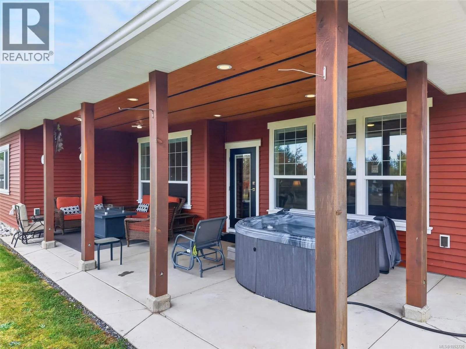 3630 Eagleview Dr