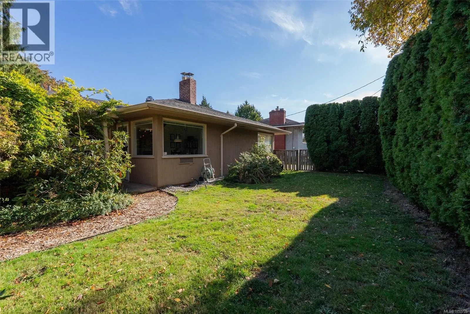 373 Richmond Ave