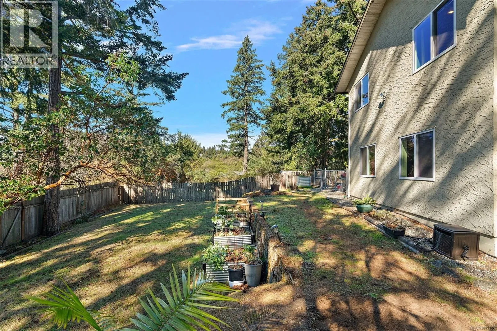 321 Renart Pl