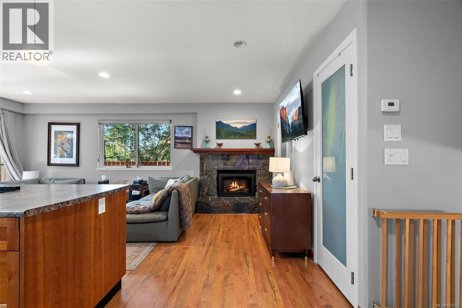 321 Renart Pl
