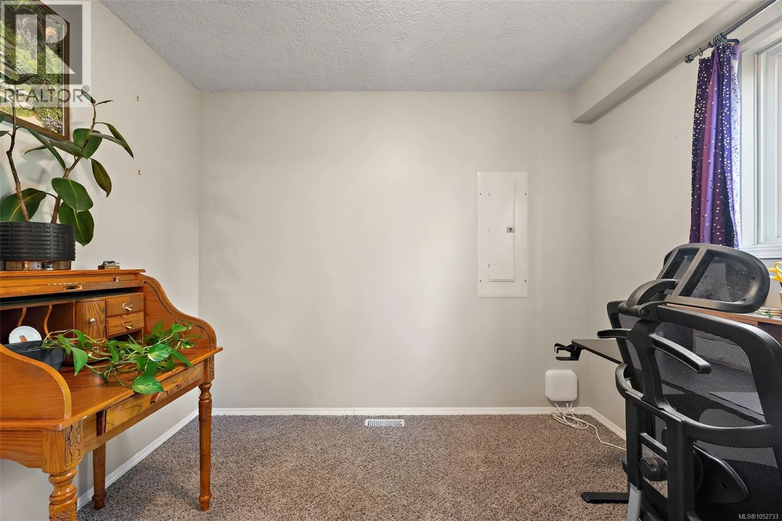 321 Renart Pl