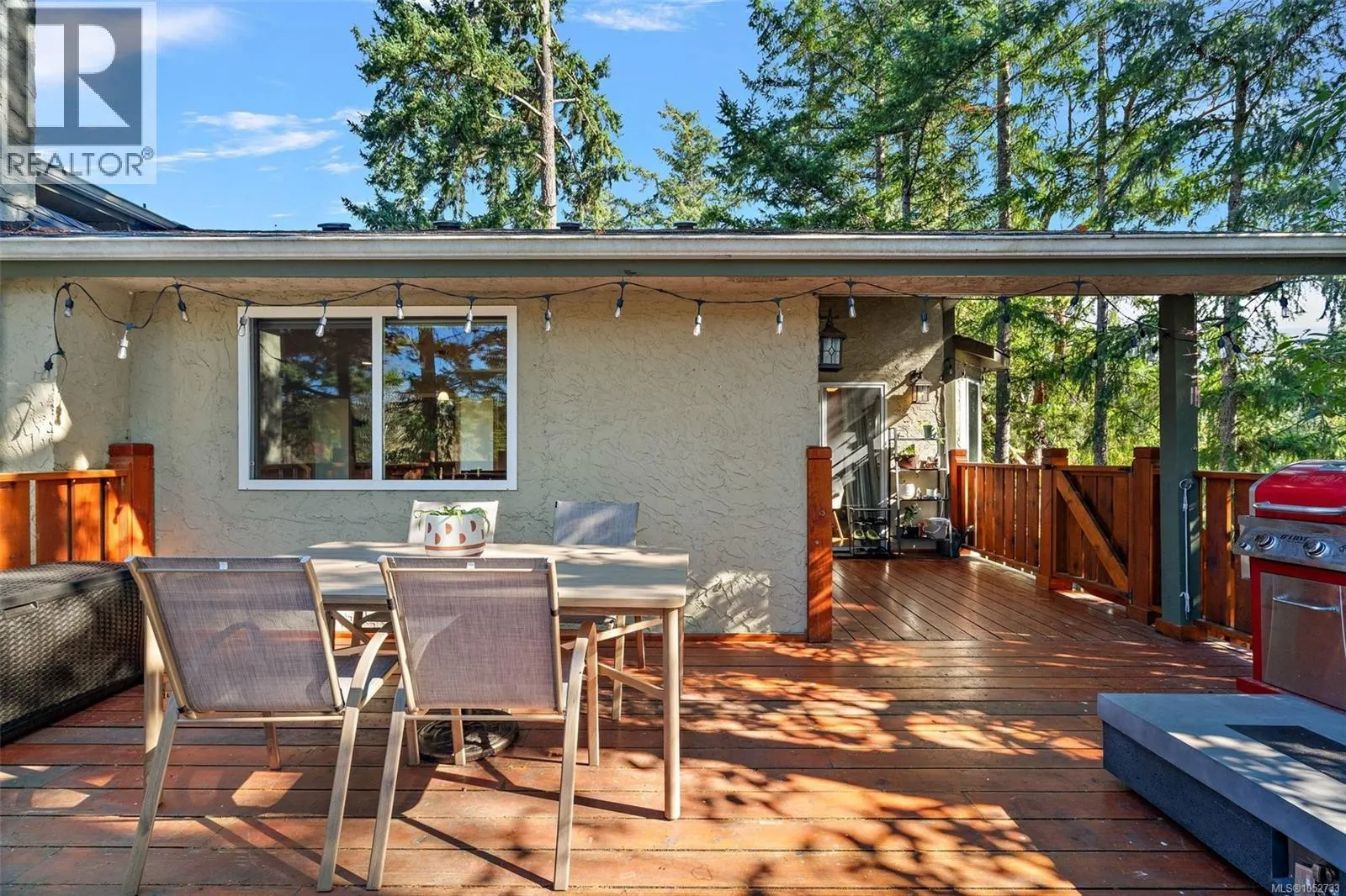 321 Renart Pl