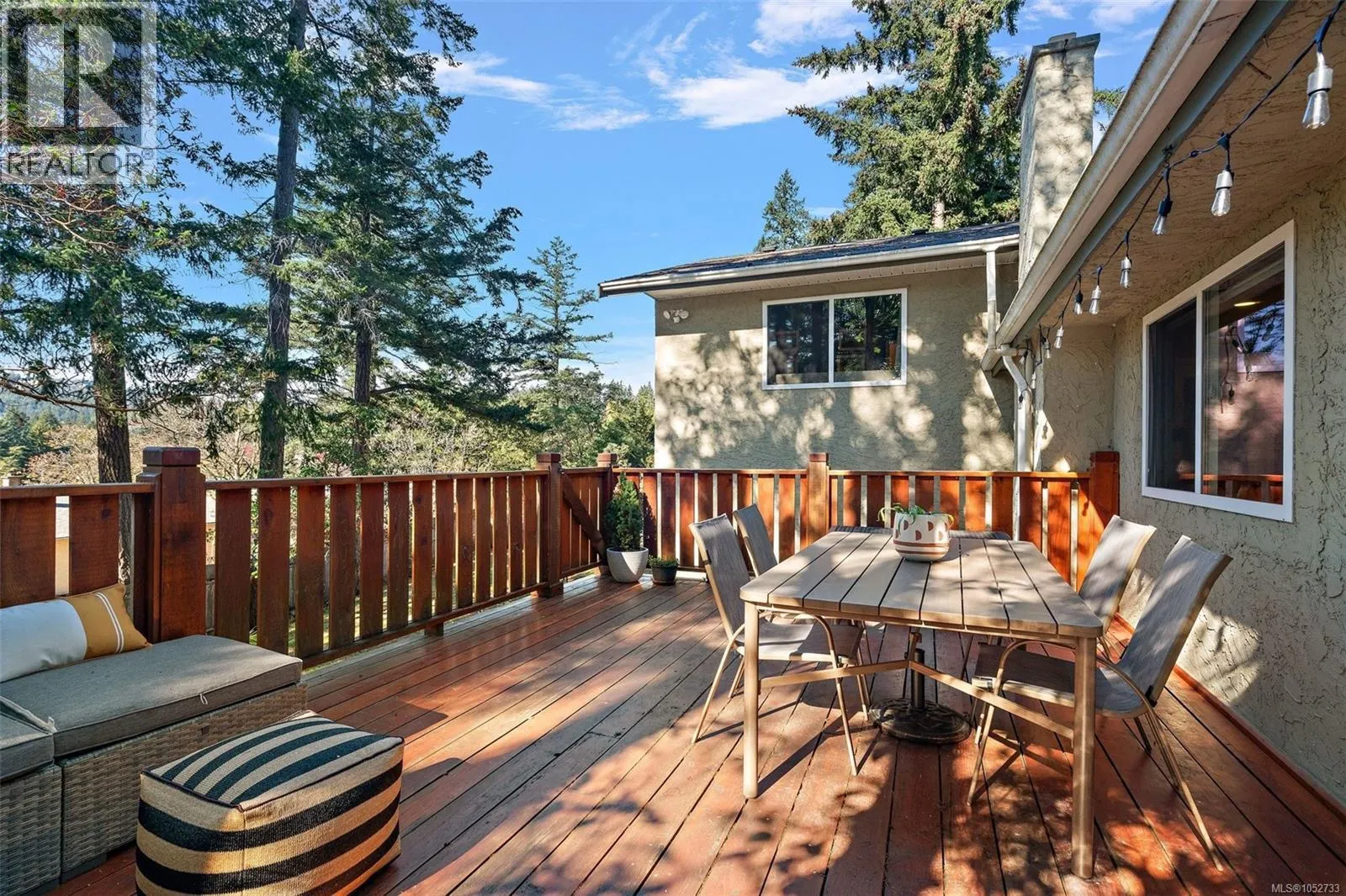 321 Renart Pl