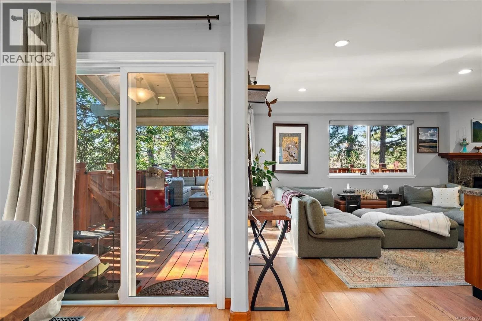 321 Renart Pl