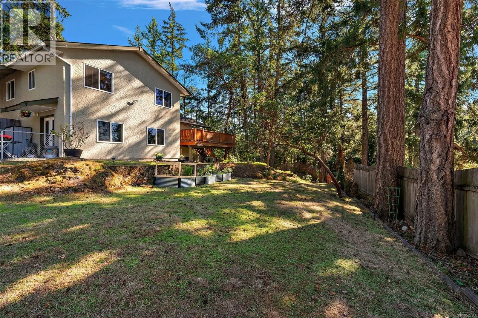321 Renart Pl