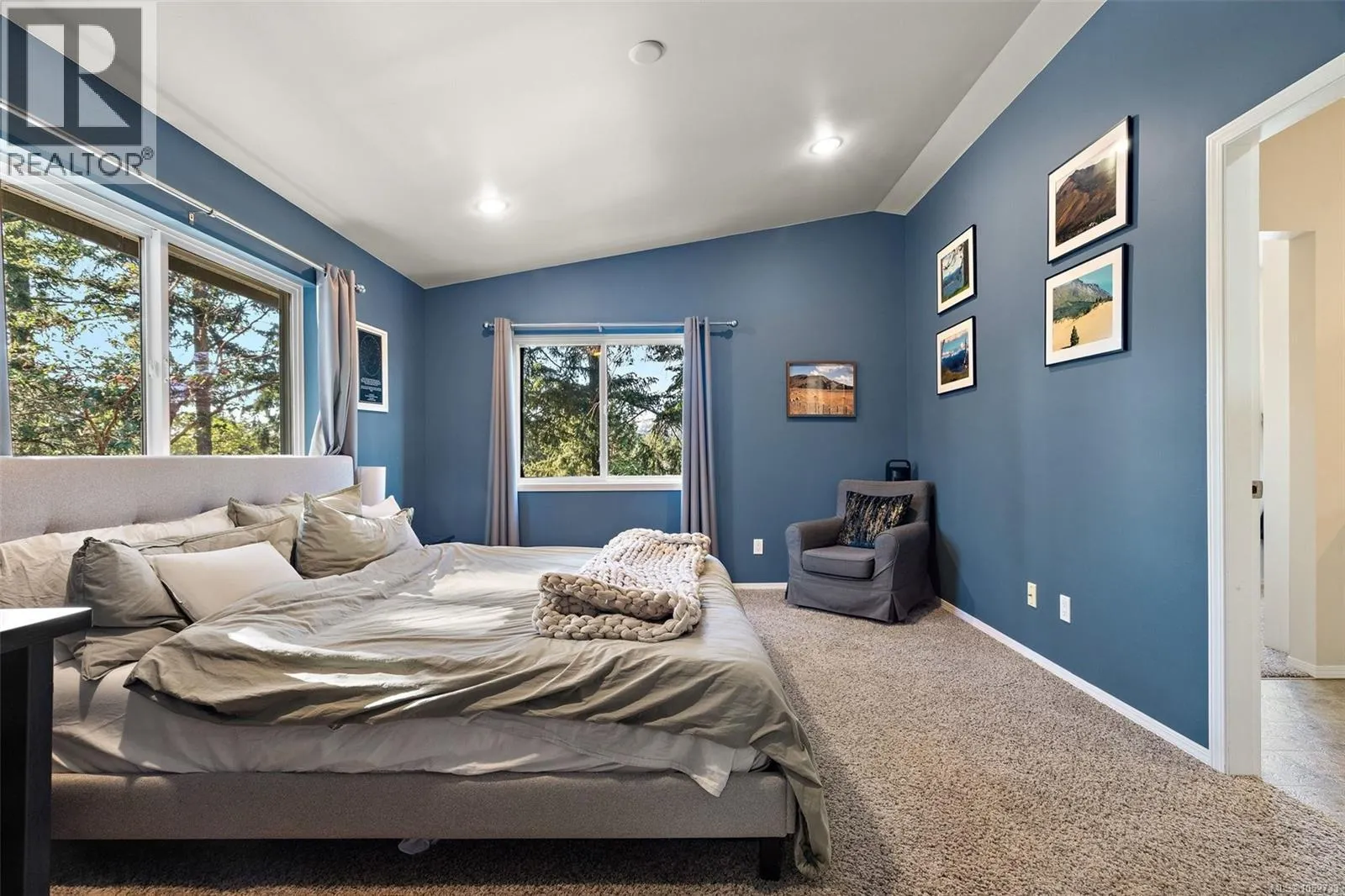 321 Renart Pl