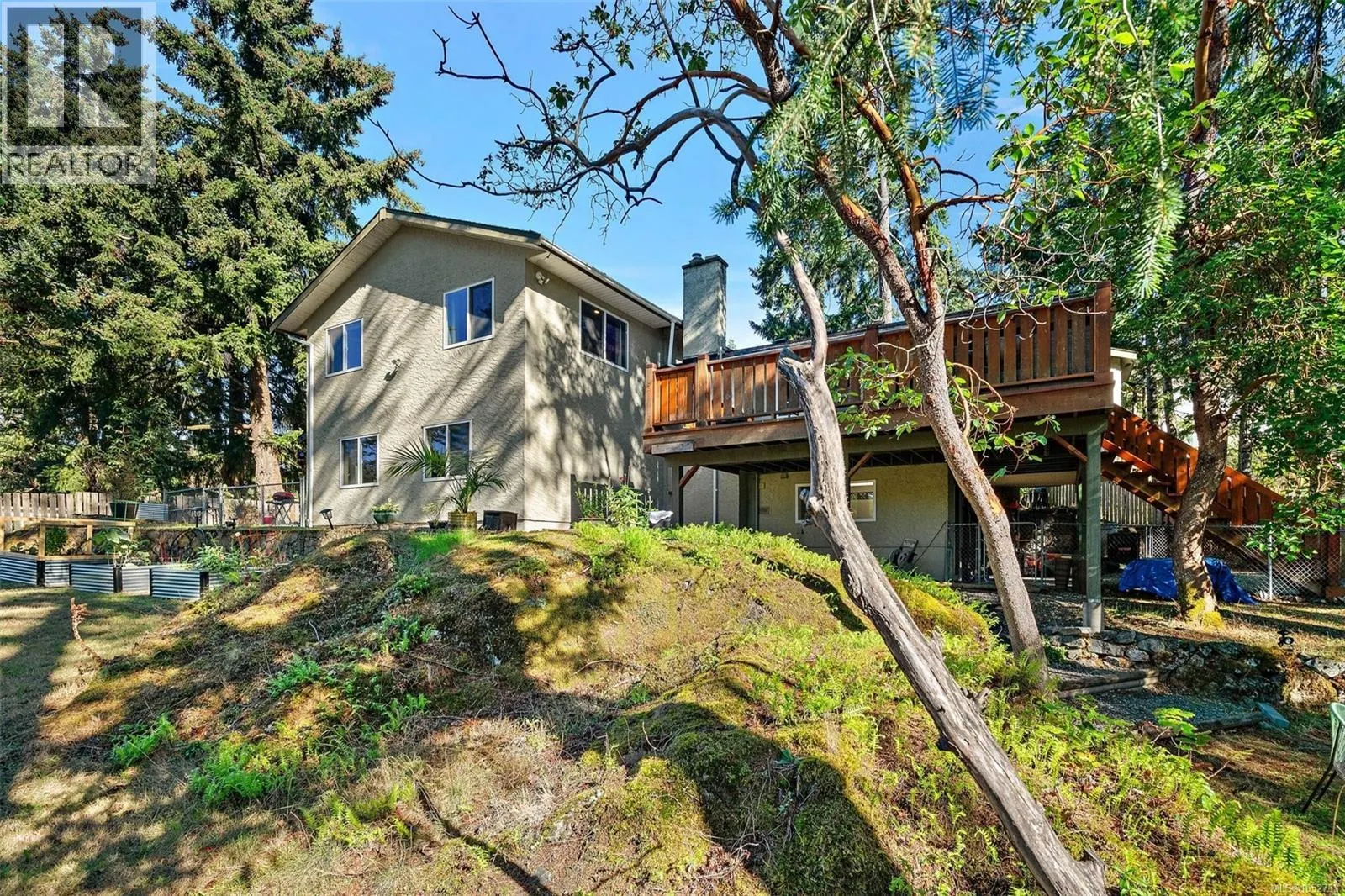 321 Renart Pl