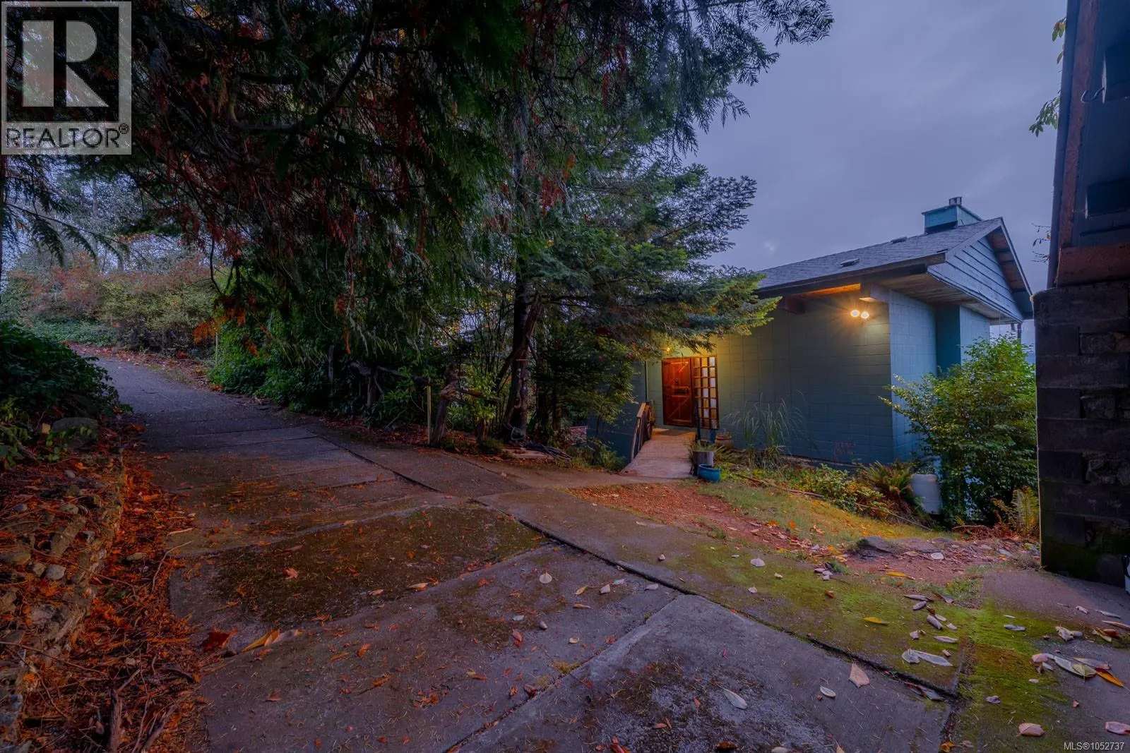 2560 Pylades Dr