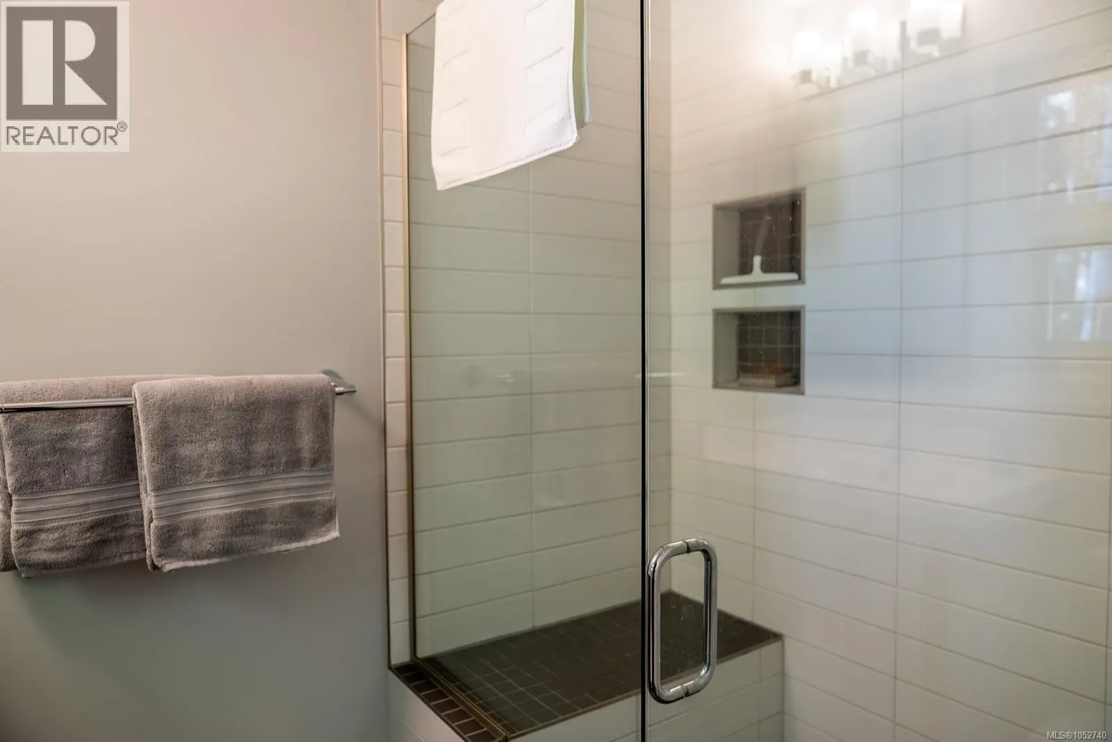 2701 Galley Cres