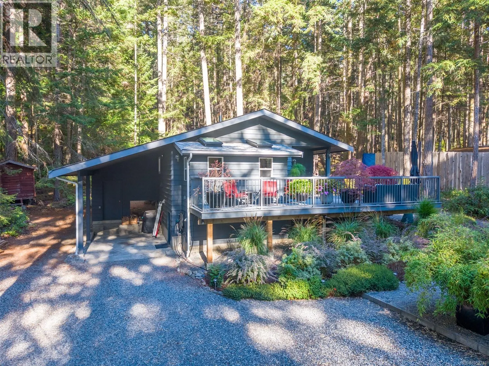2701 Galley Cres