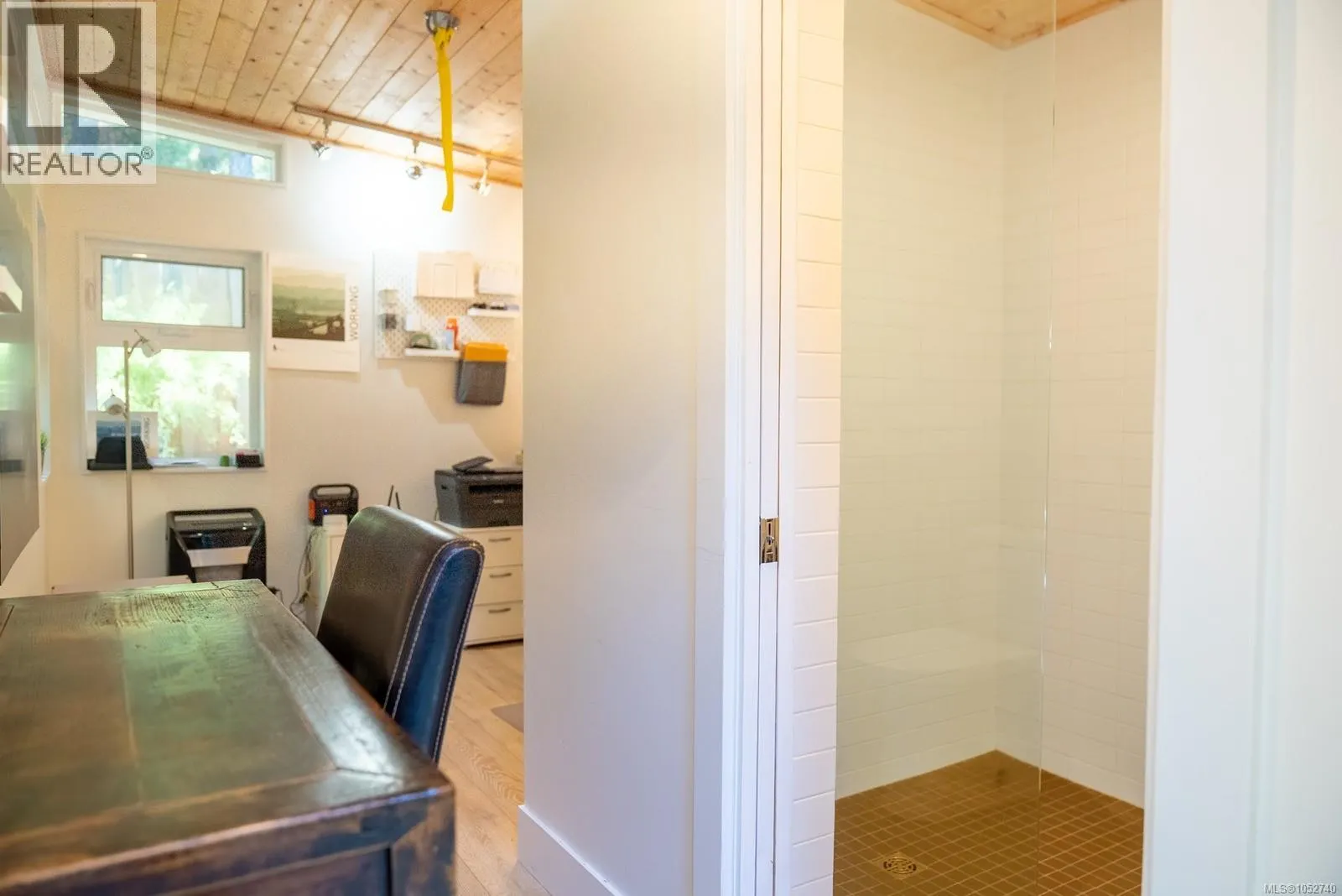 2701 Galley Cres
