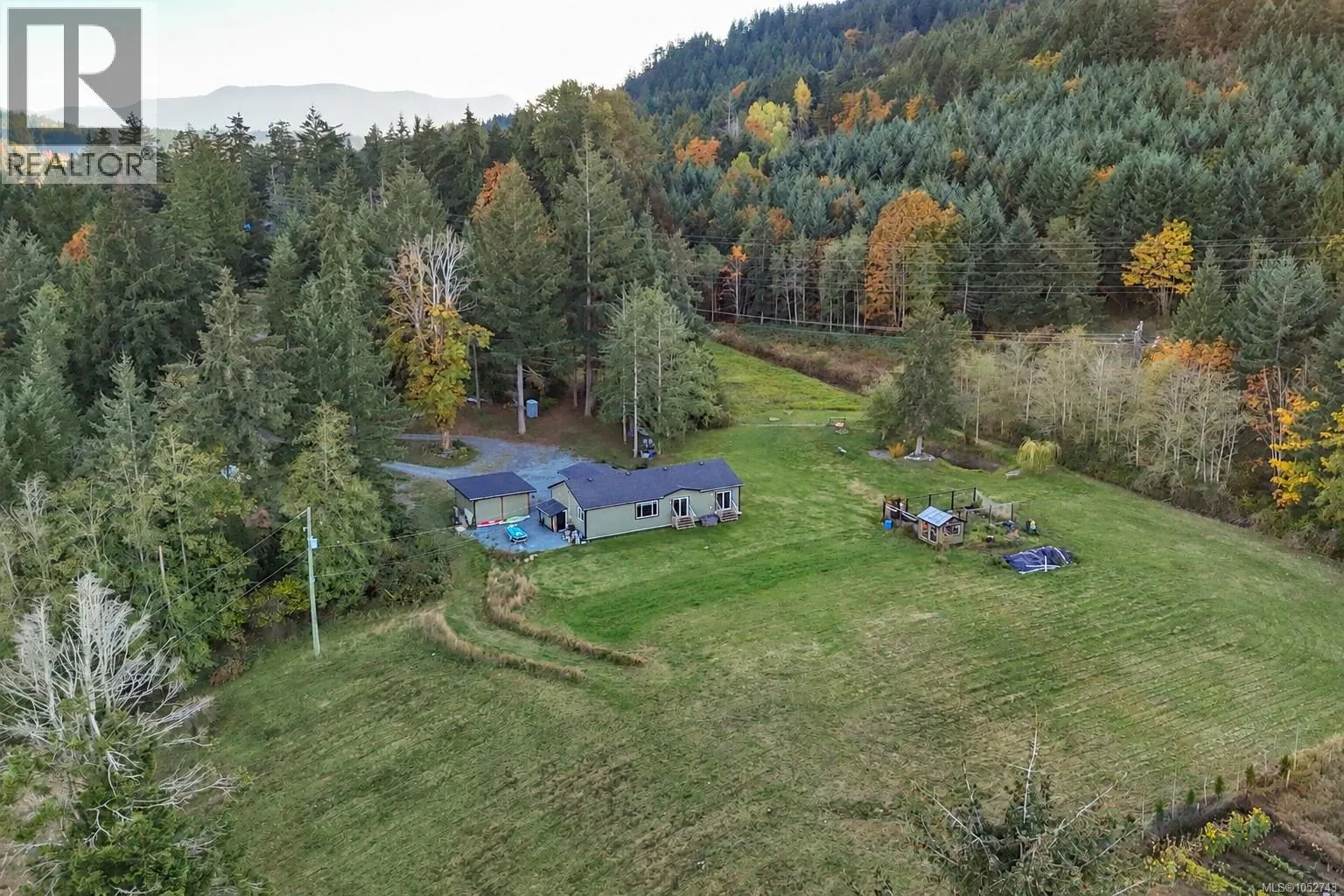 8258 Trans Canada Hwy