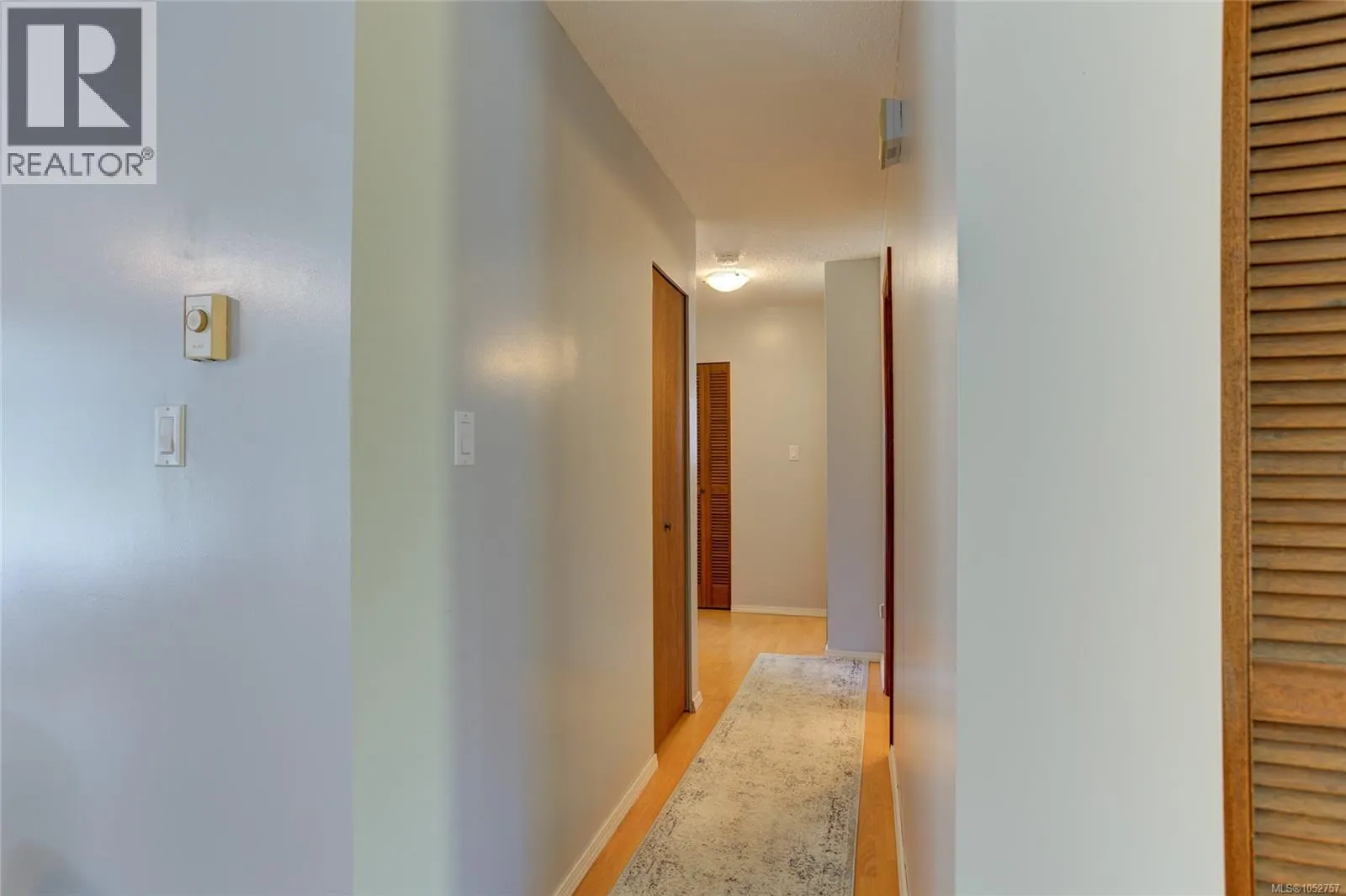 1837 Sandra Pl