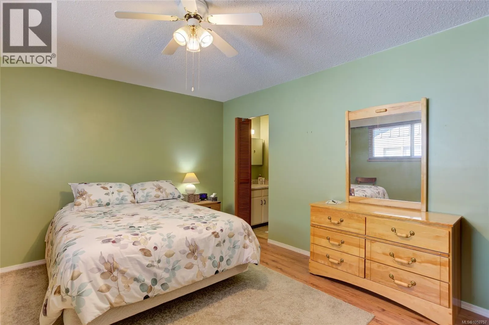 1837 Sandra Pl