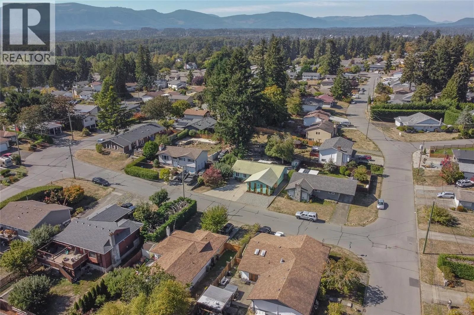 1837 Sandra Pl