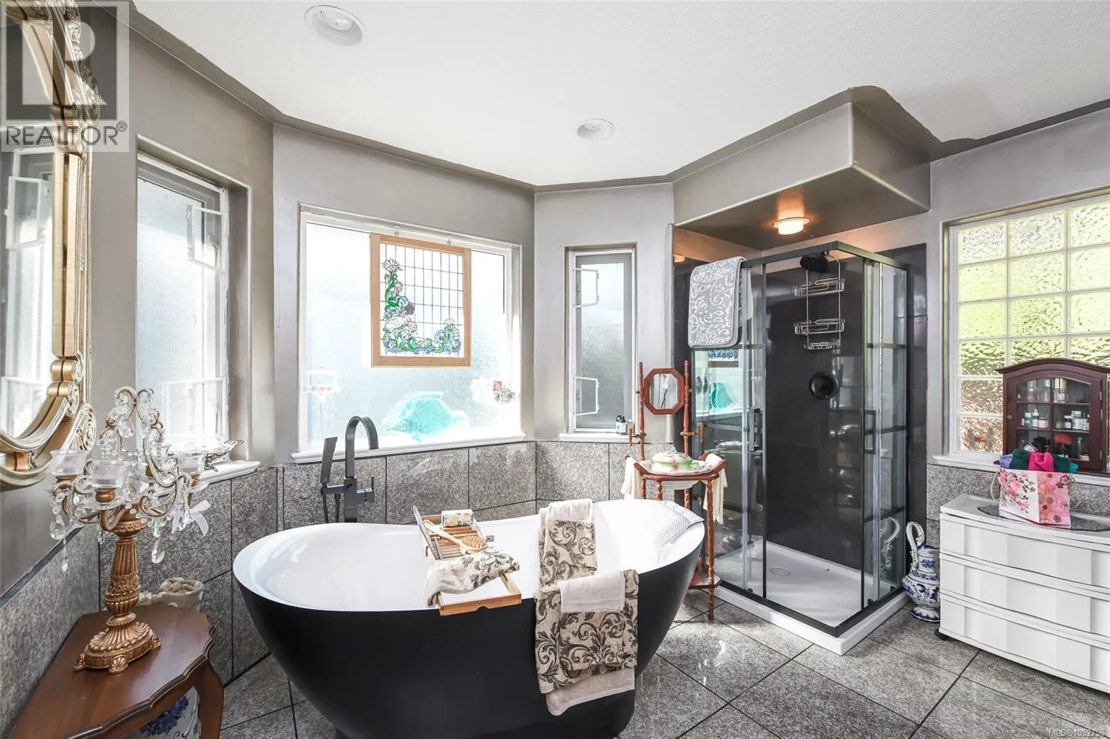 1991 Fairway Dr