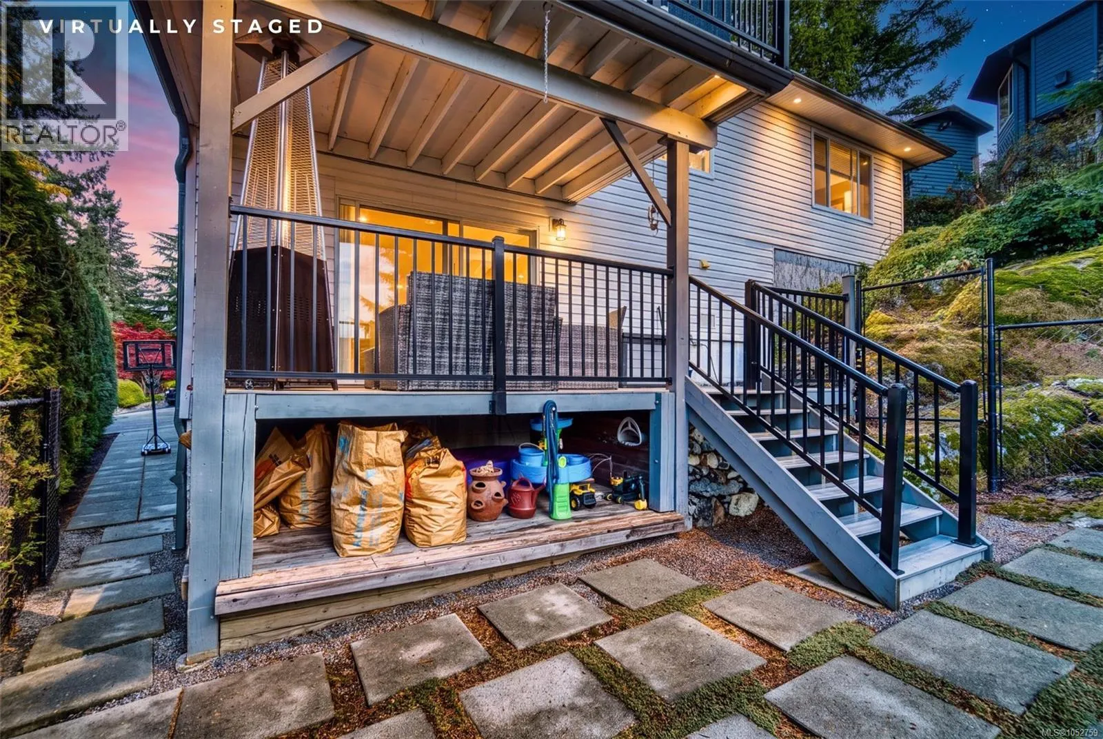 530 Summit Dr