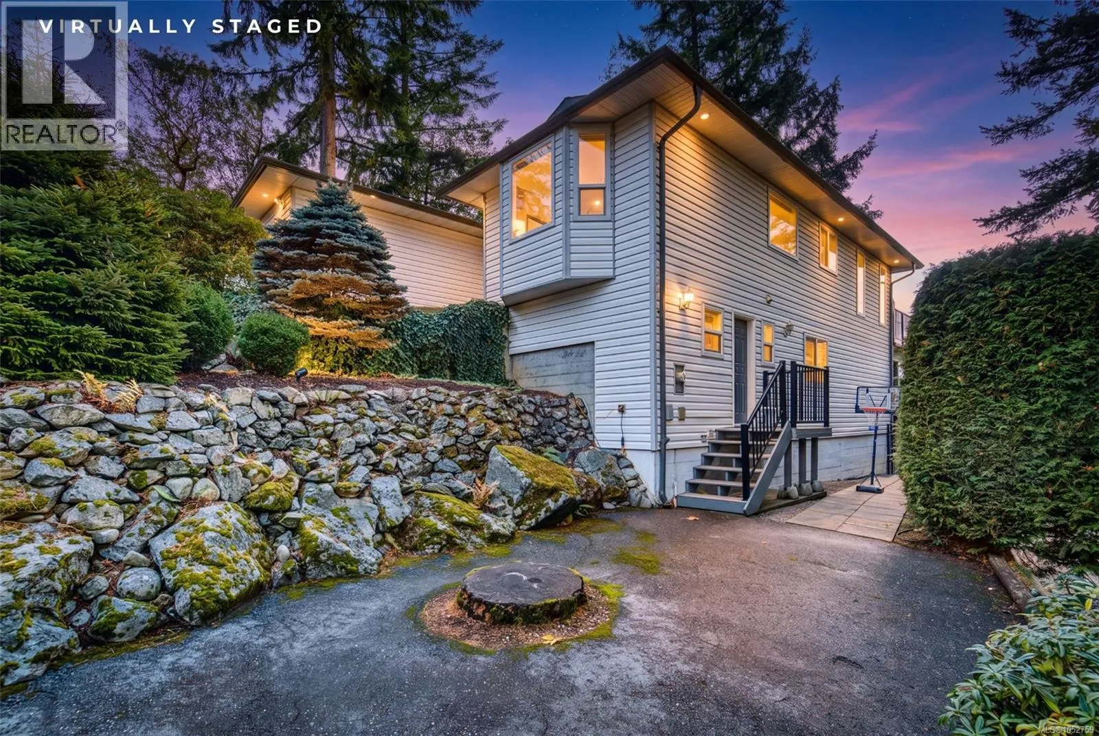 530 Summit Dr