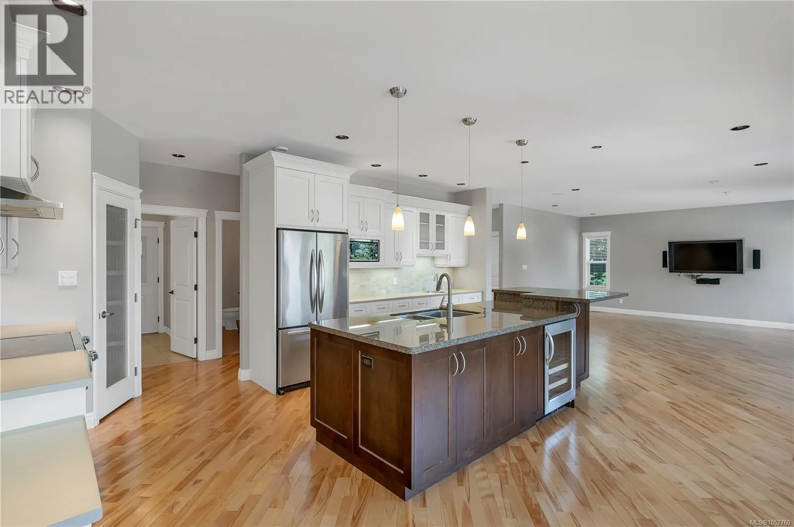 830 Pinecrest Rd