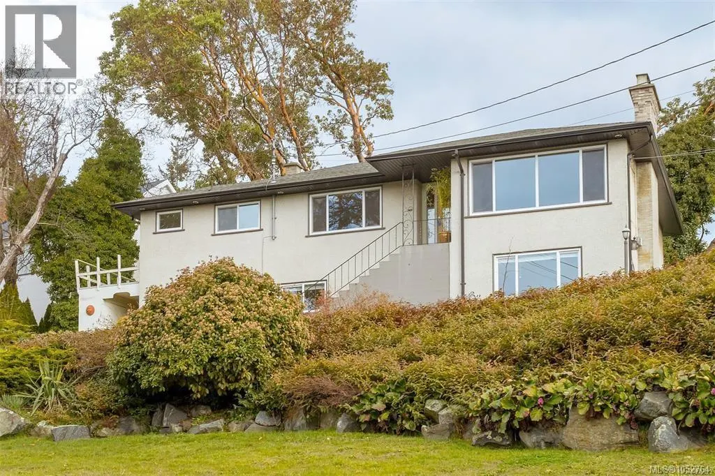368 Gorge Rd W