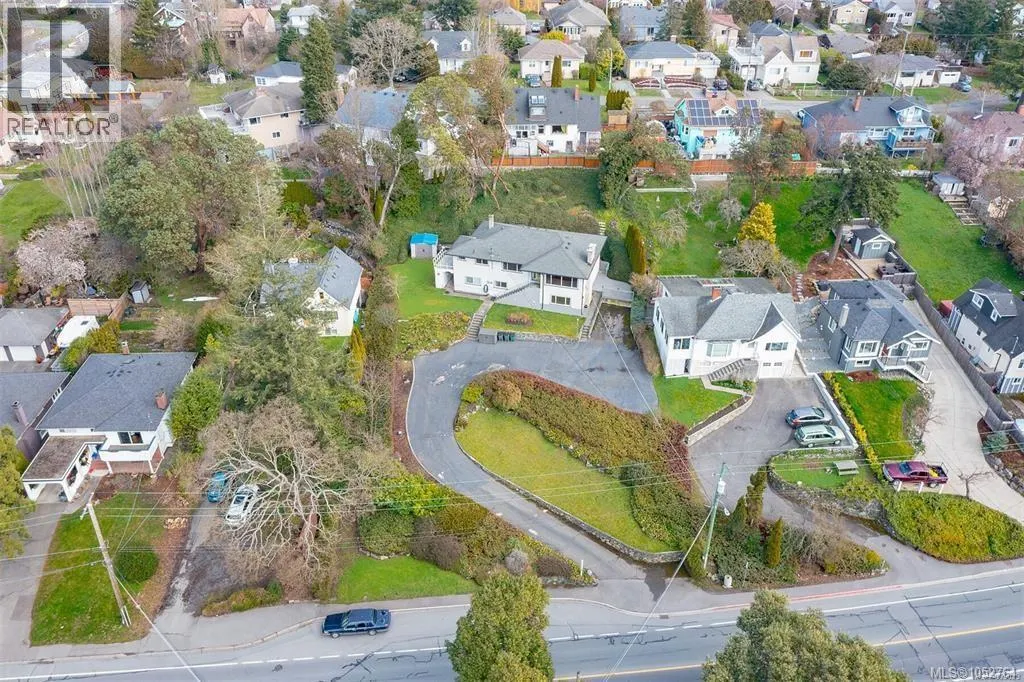 368 Gorge Rd W