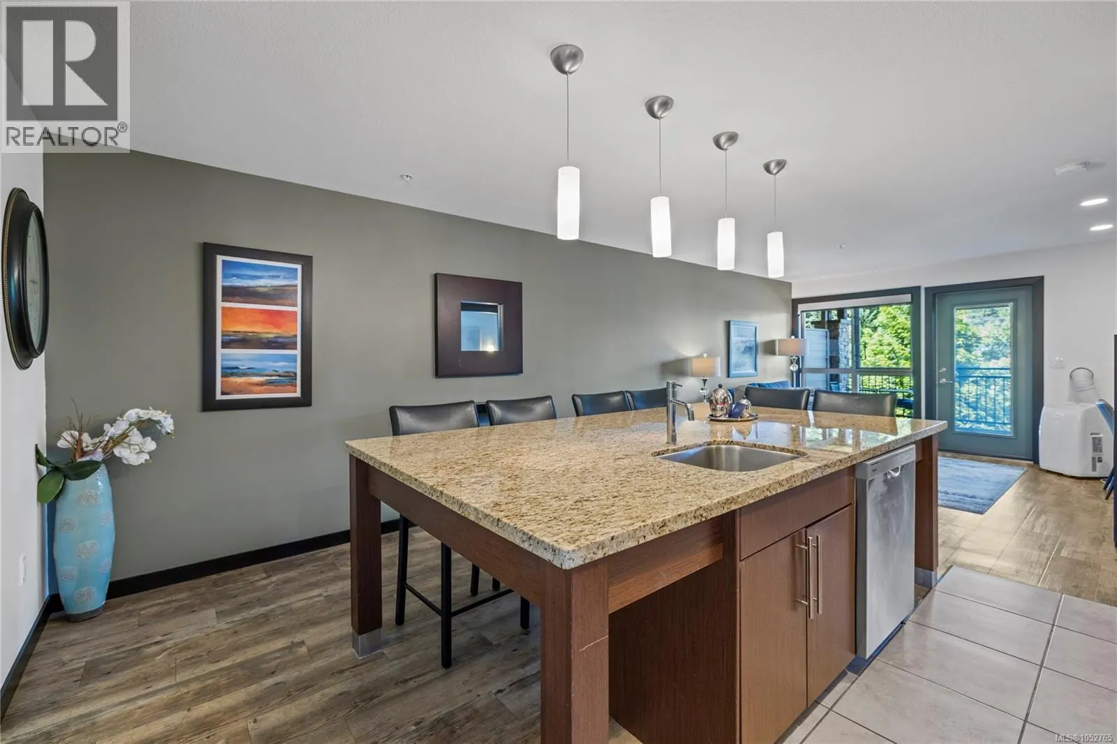 224 1175 Resort Dr