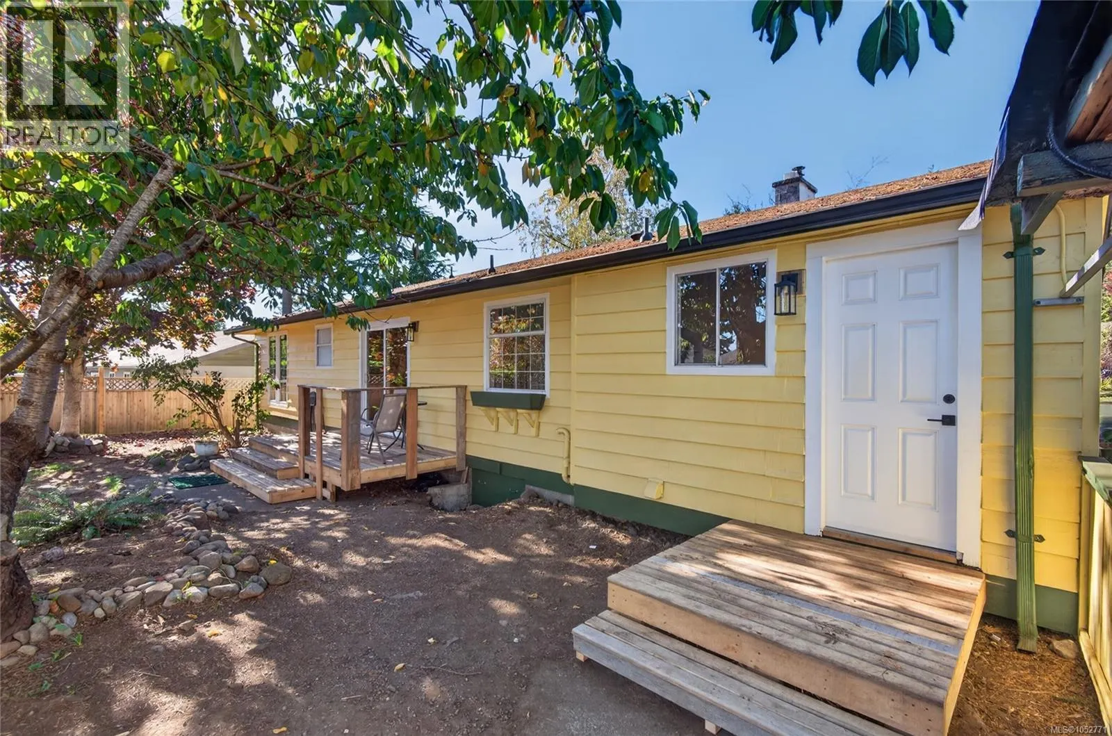 733 Marina Blvd
