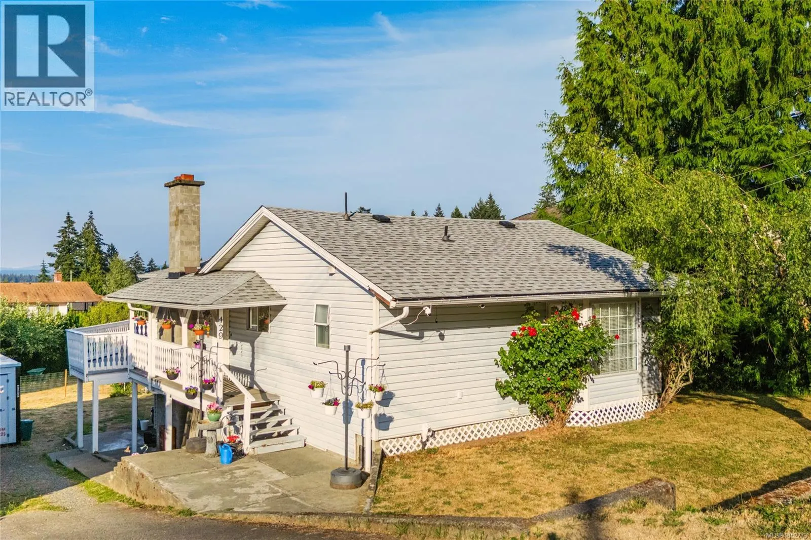 429 Davis Rd